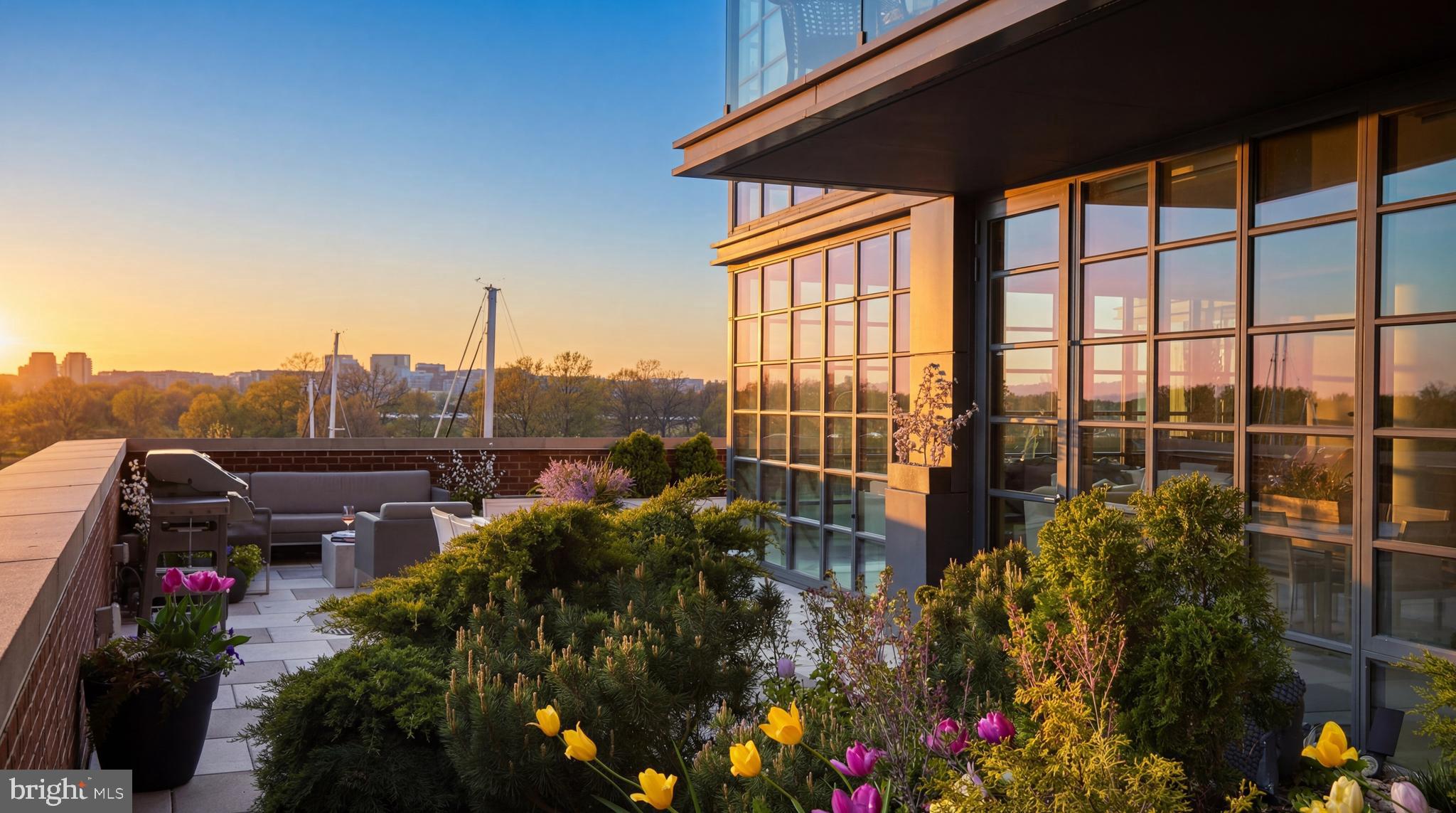 45 SUTTON SQUARE SW 306