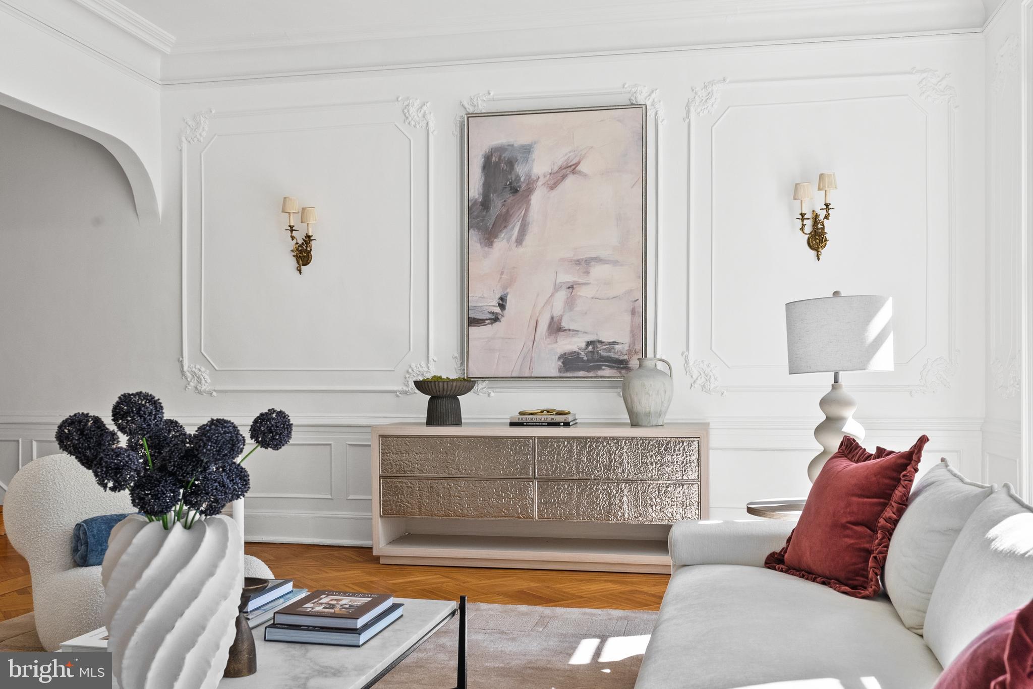 2125 BANCROFT PLACE NW