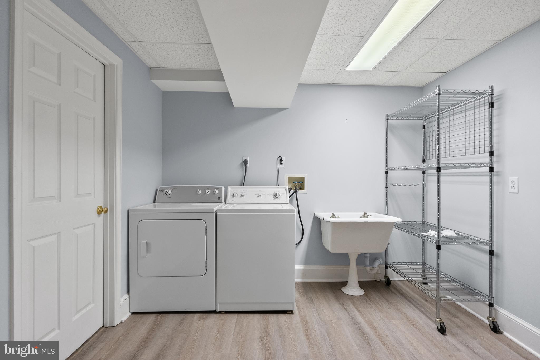 2125 BANCROFT PLACE NW