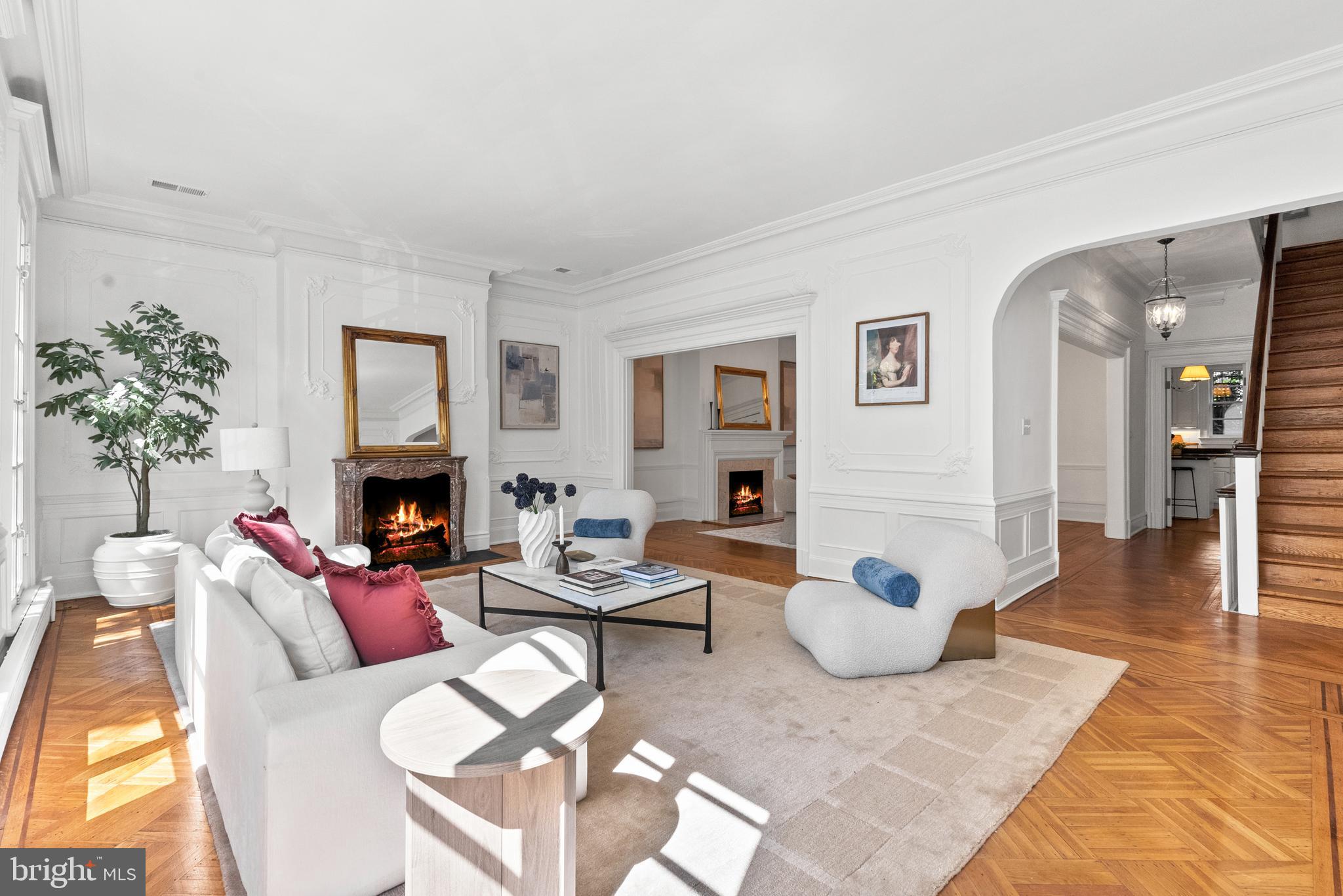 2125 BANCROFT PLACE NW