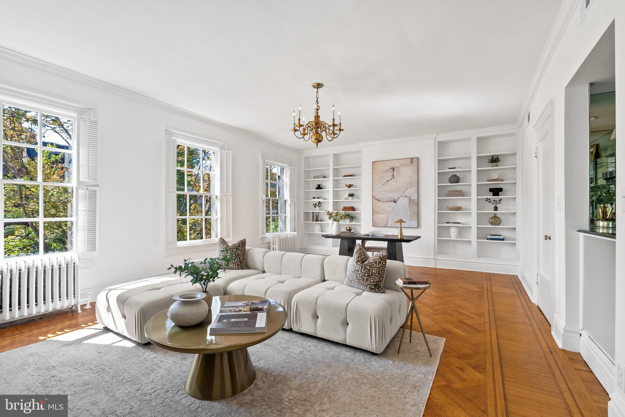 2125 BANCROFT PLACE NW