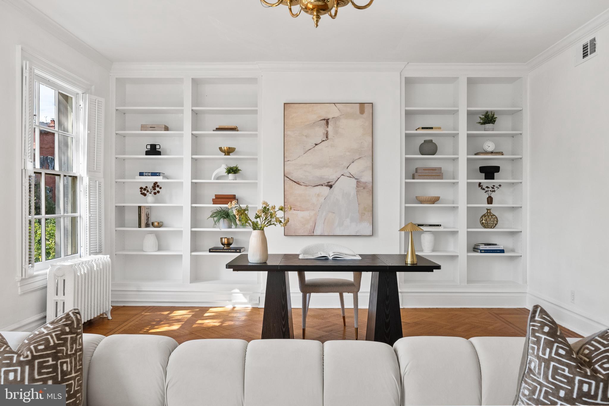 2125 BANCROFT PLACE NW