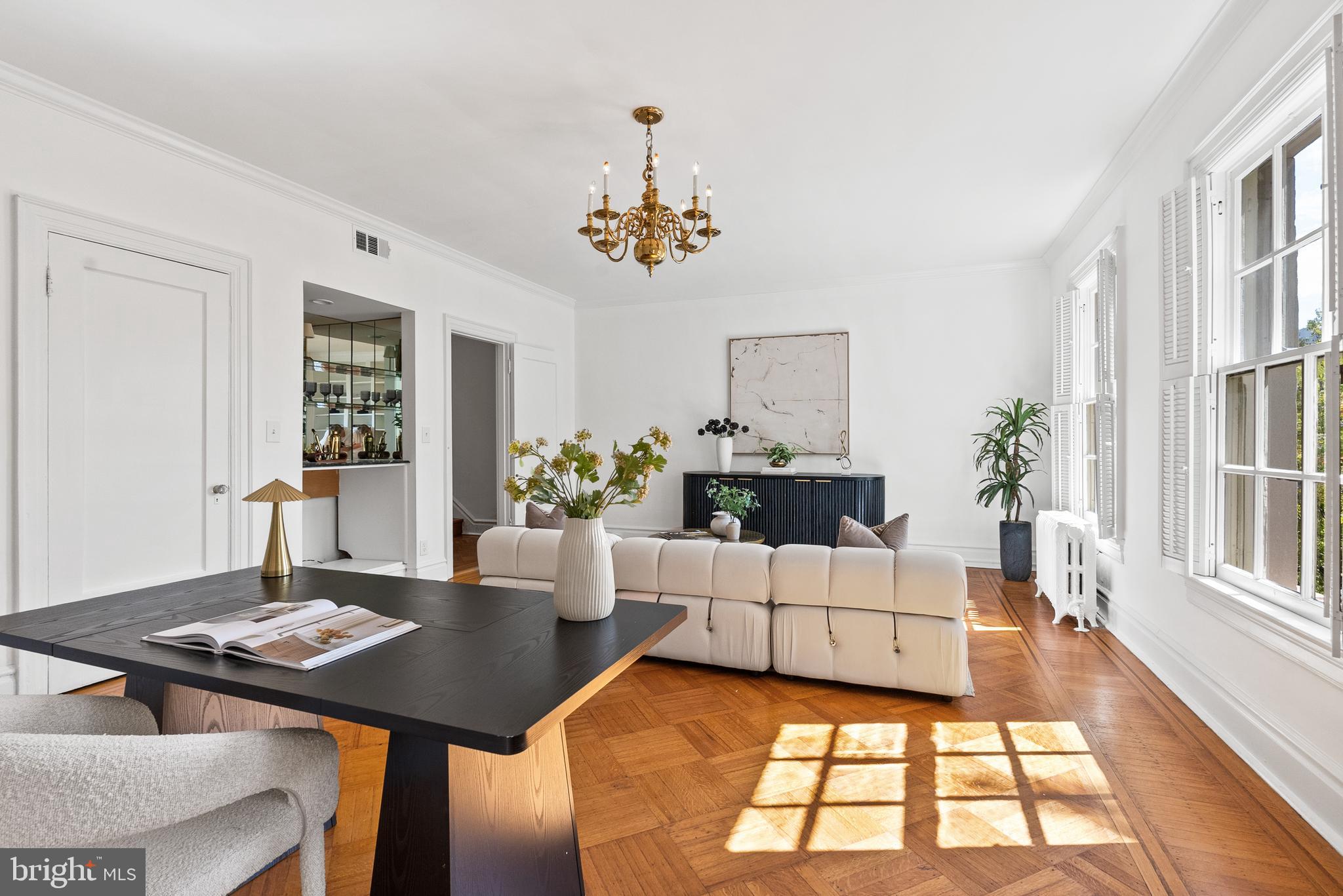 2125 BANCROFT PLACE NW