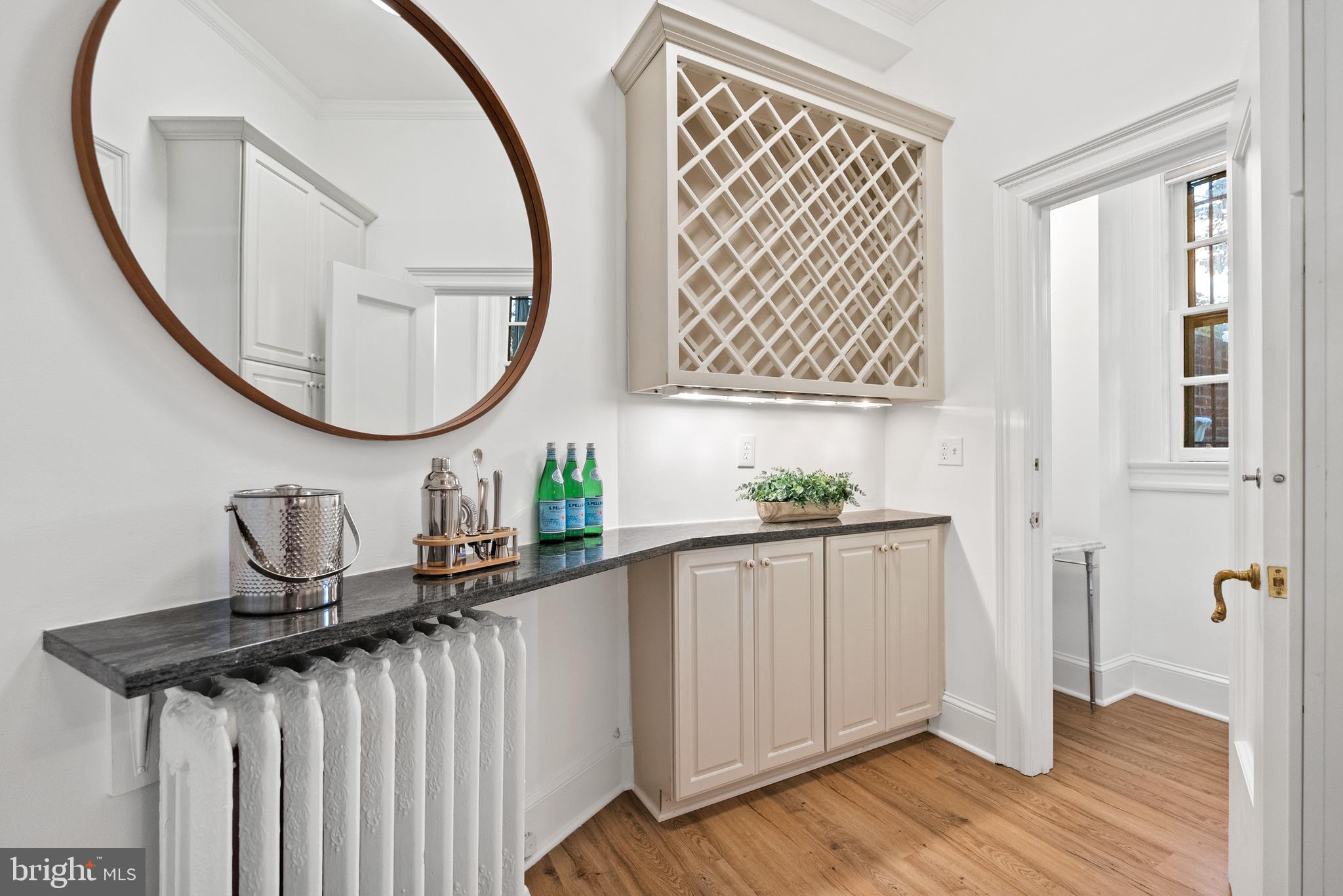 2125 BANCROFT PLACE NW