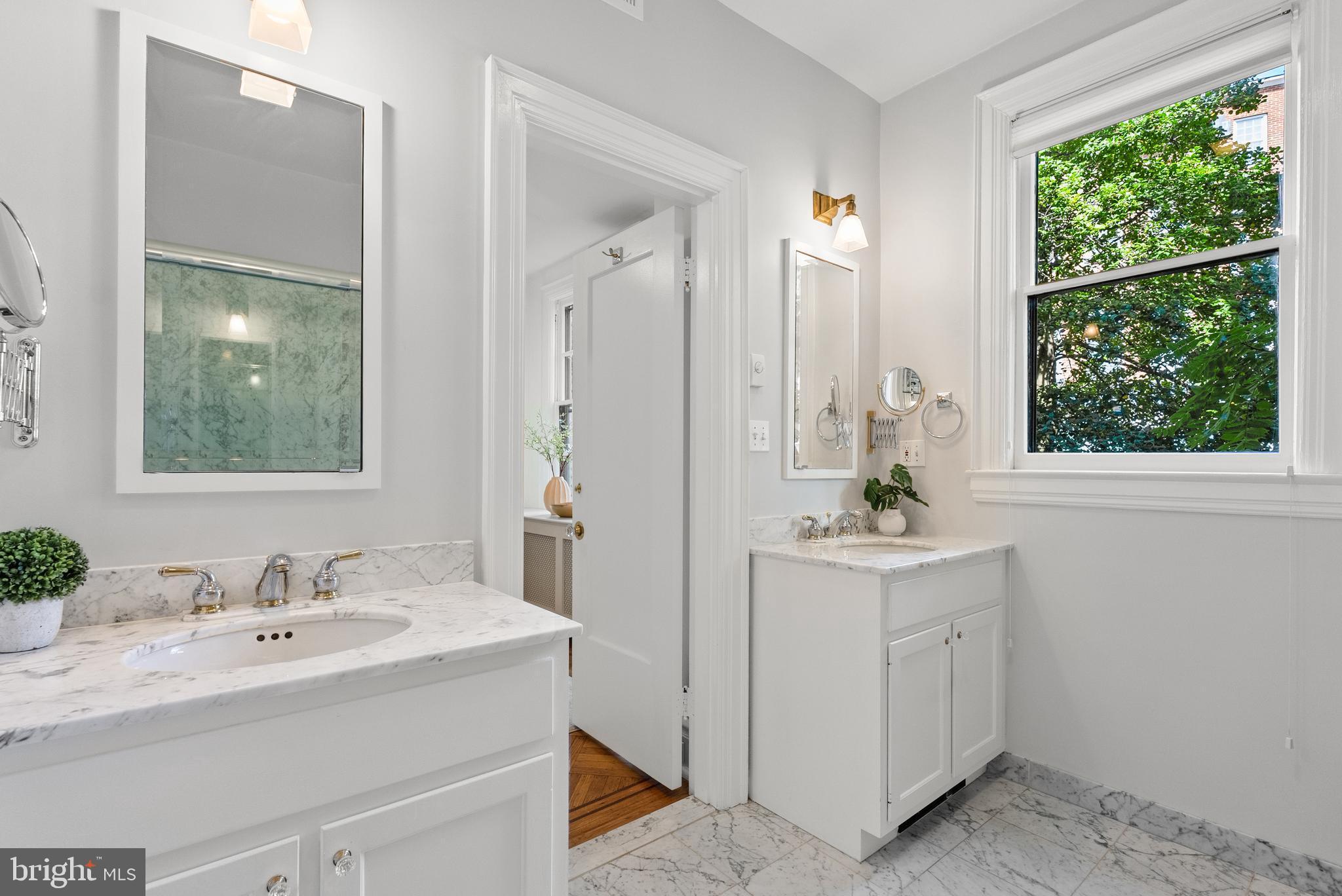 2125 BANCROFT PLACE NW