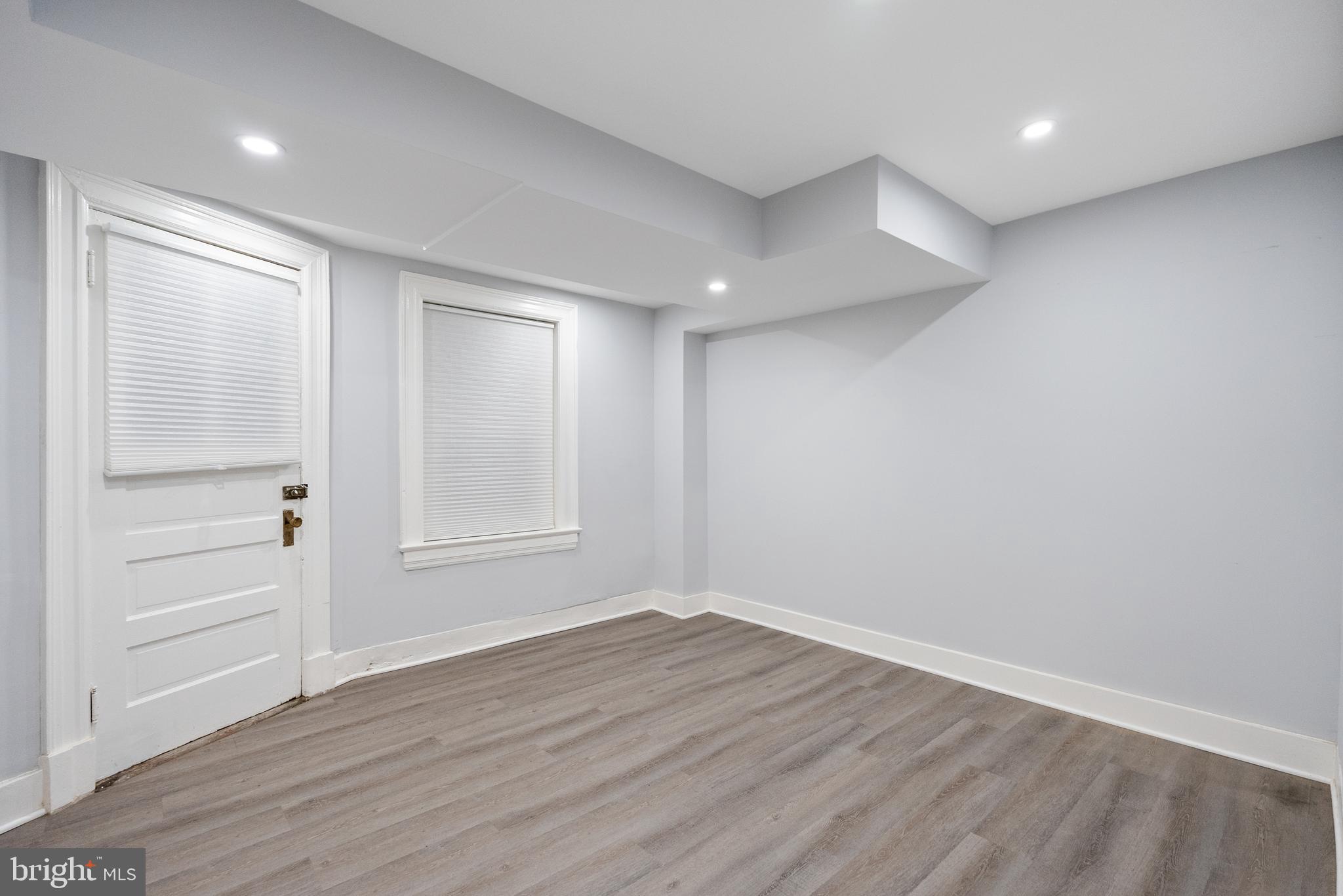 2125 BANCROFT PLACE NW