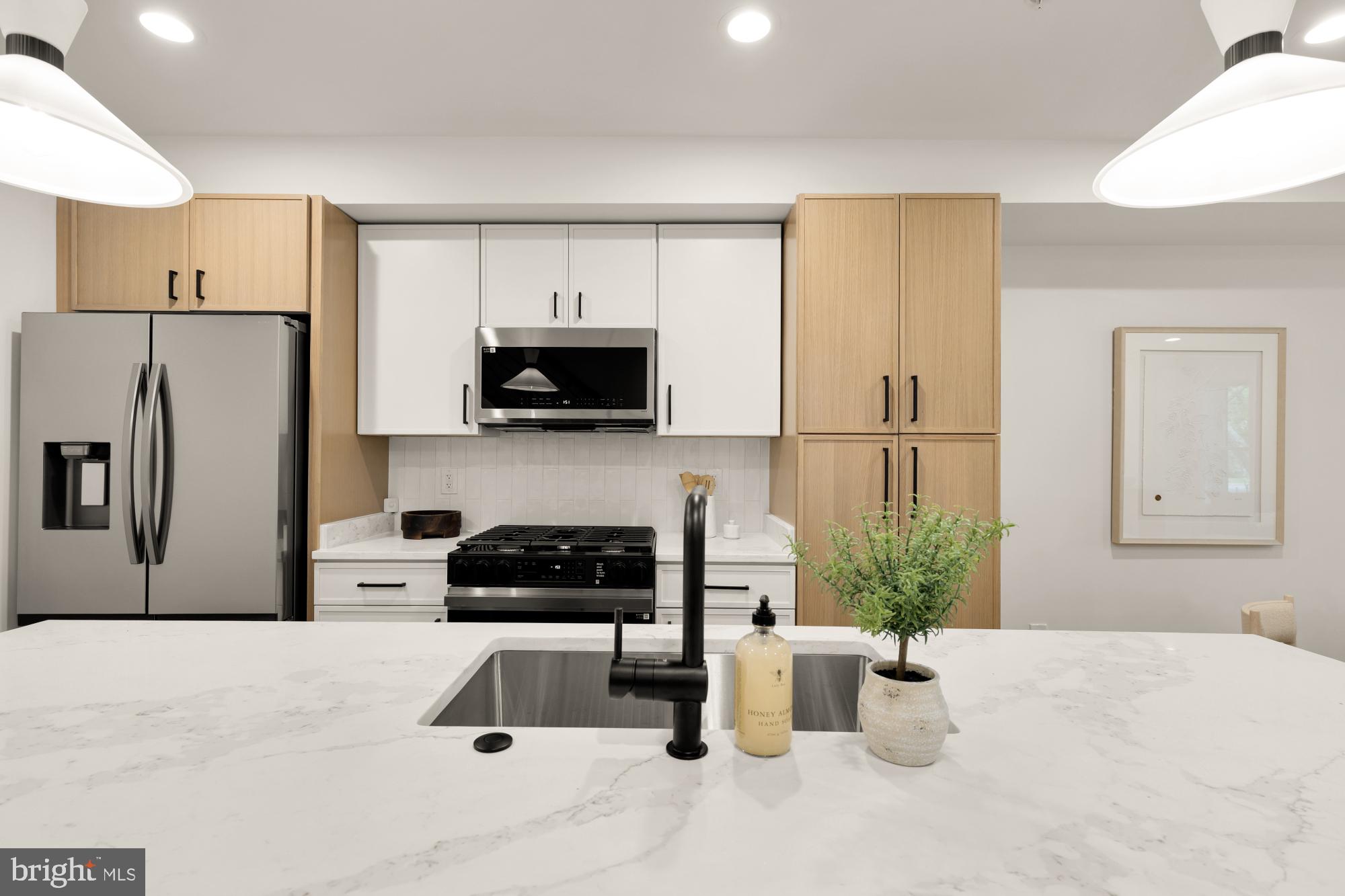 1325 ORREN STREET NE D