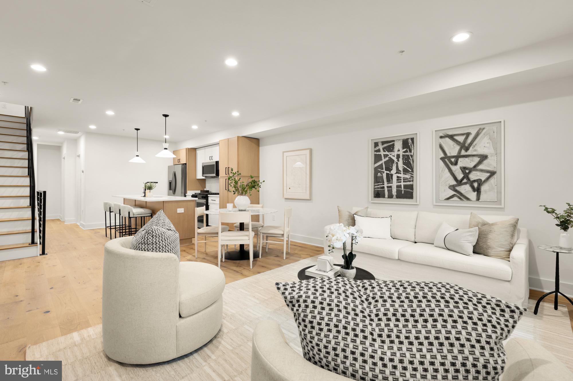 1325 ORREN STREET NE D