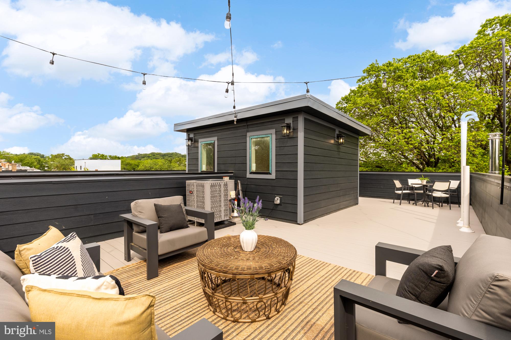 1325 ORREN STREET NE D