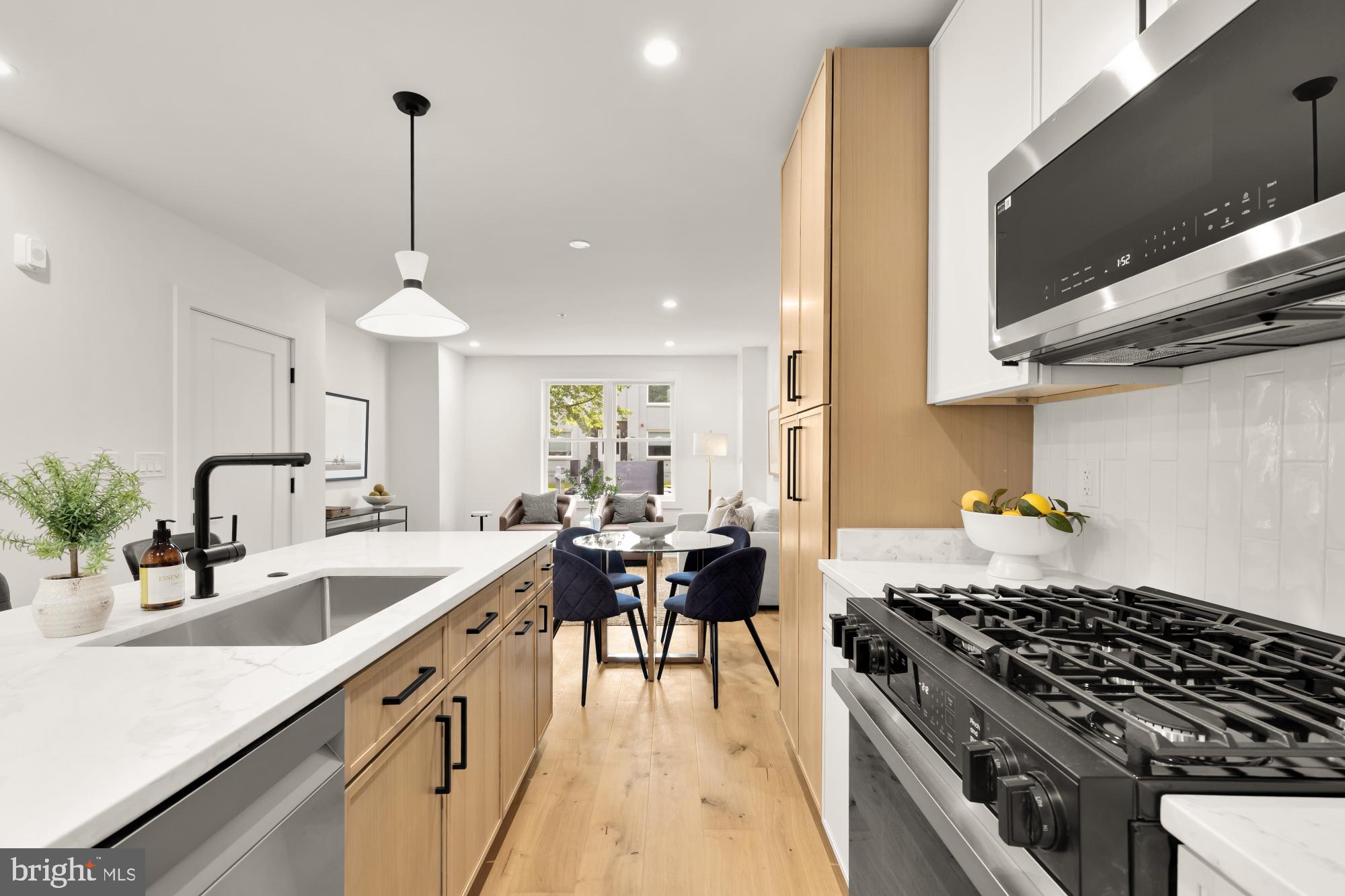 1325 ORREN STREET NE 2