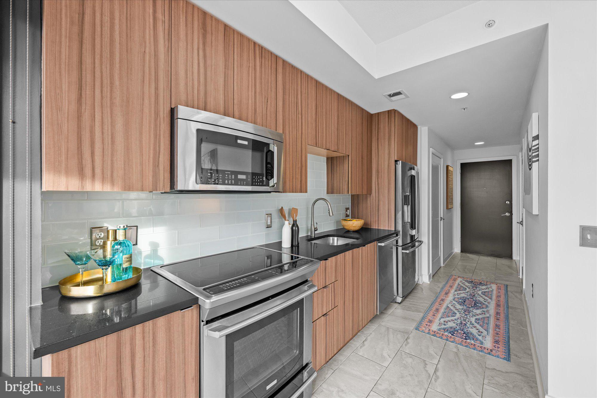 460 NEW YORK AVENUE NW 504