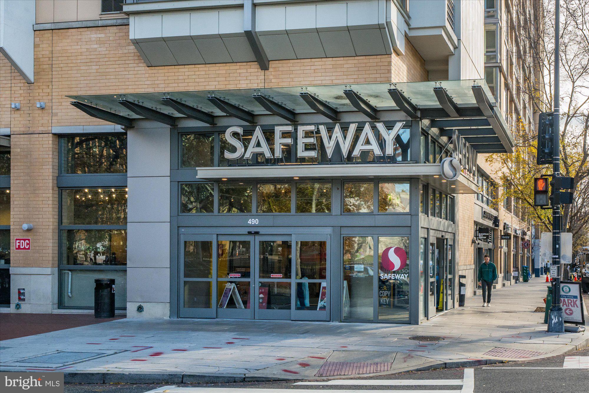 460 NEW YORK AVENUE NW 504