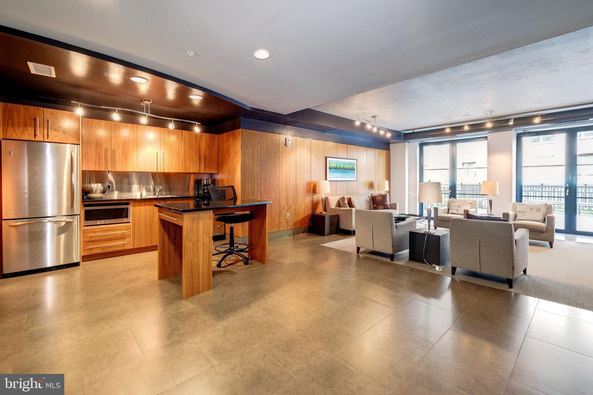 1133 14TH STREET NW 809