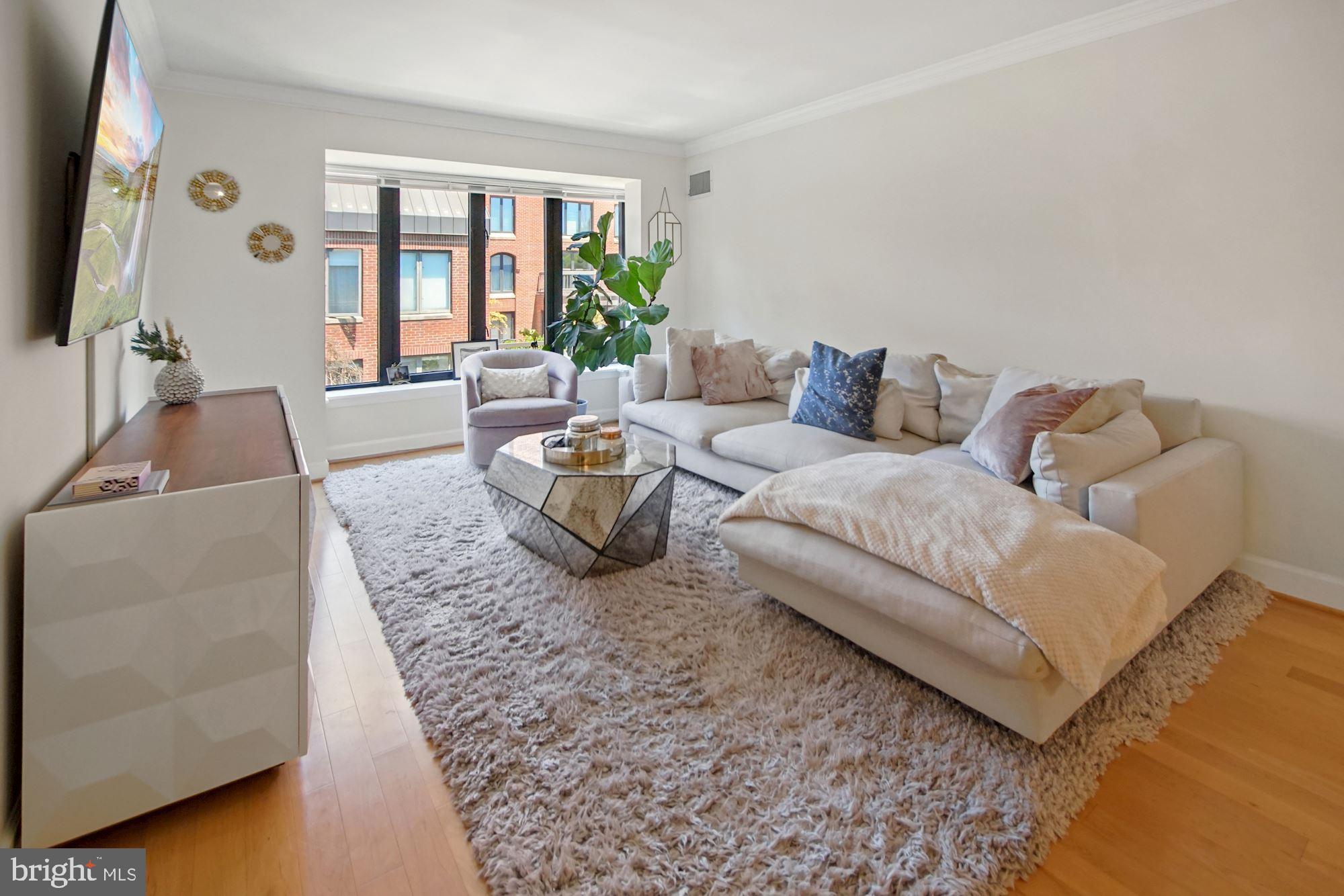 1080 WISCONSIN AVENUE NW 3011