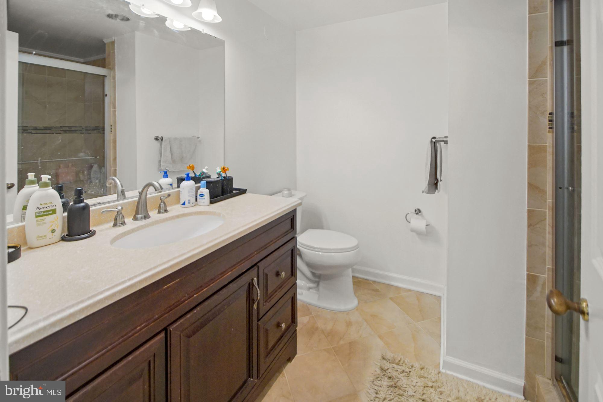 1080 WISCONSIN AVENUE NW 3011