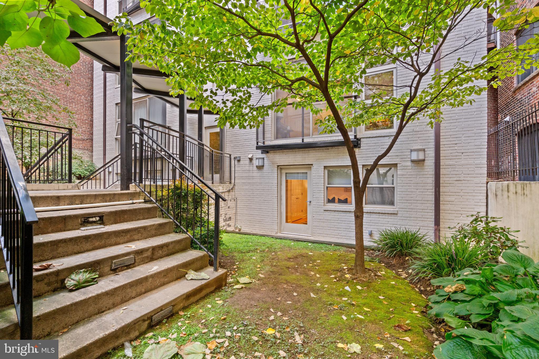 1421 CHAPIN STREET NW 102