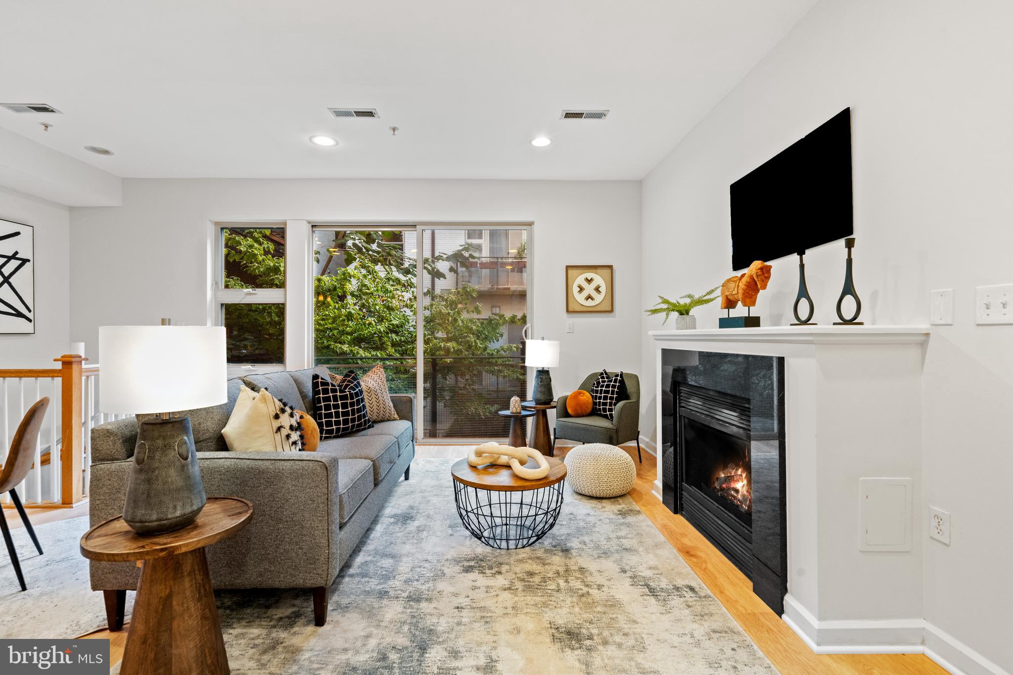 1421 CHAPIN STREET NW 102