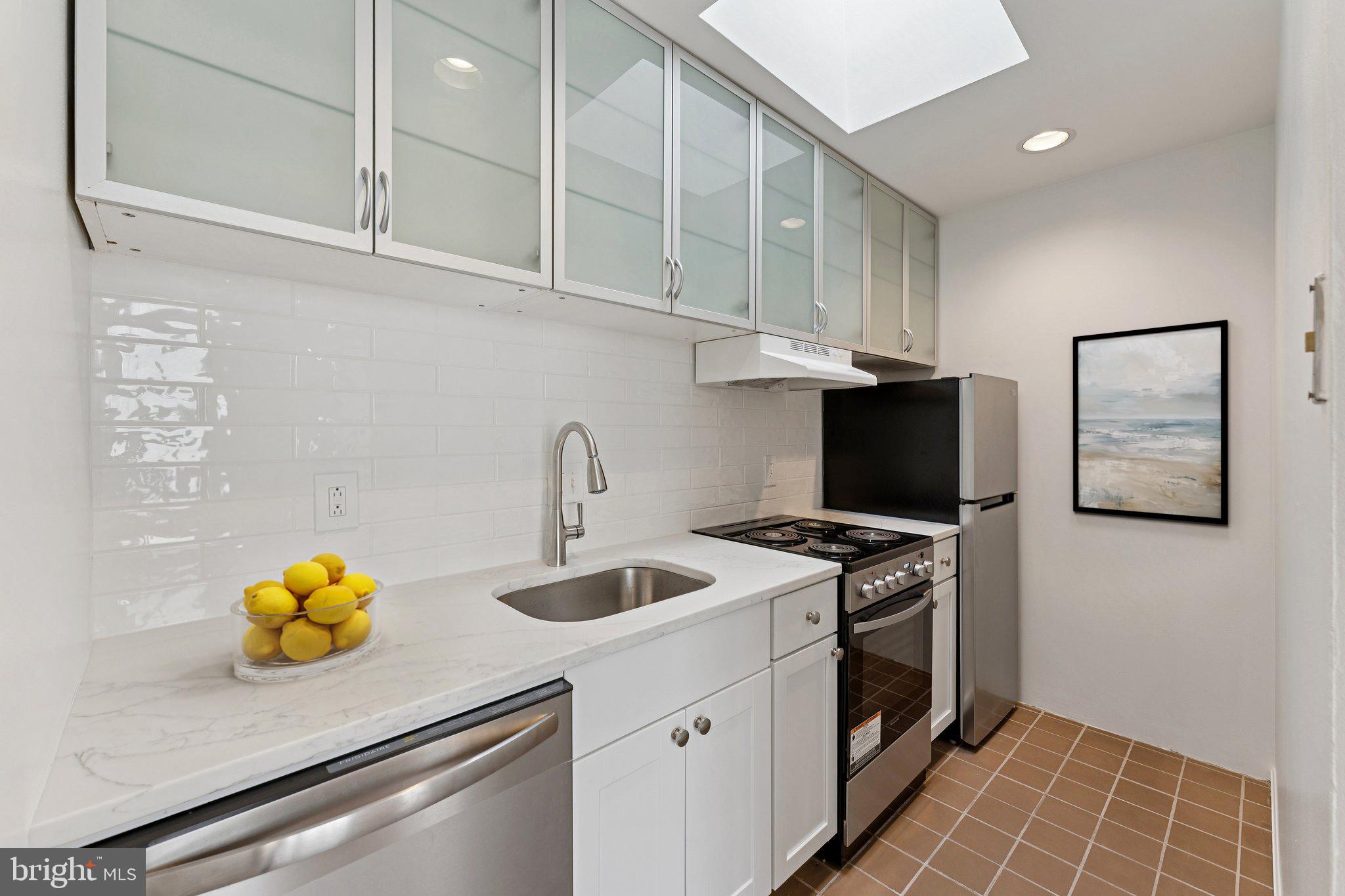 2145 CALIFORNIA STREET NW 303