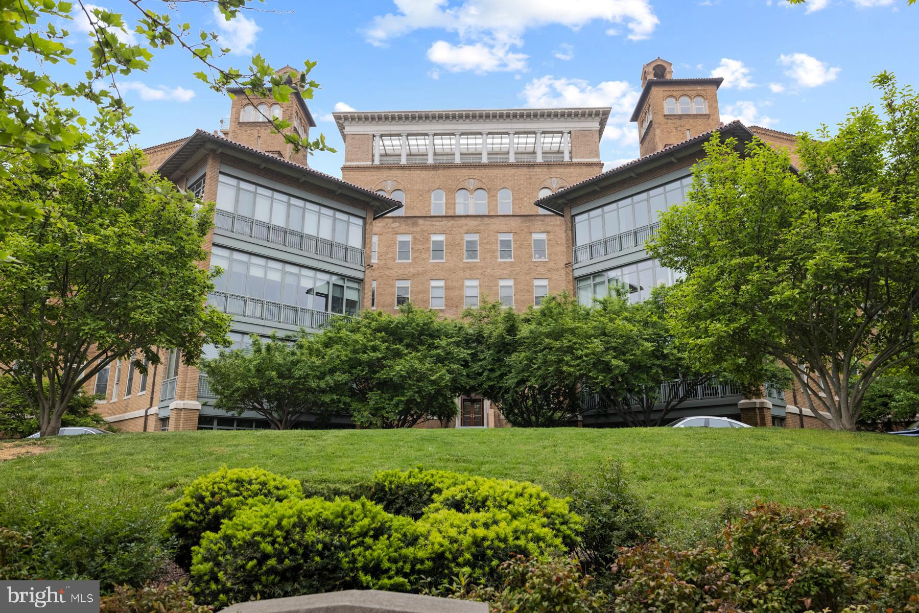 2425 L STREET NW 436