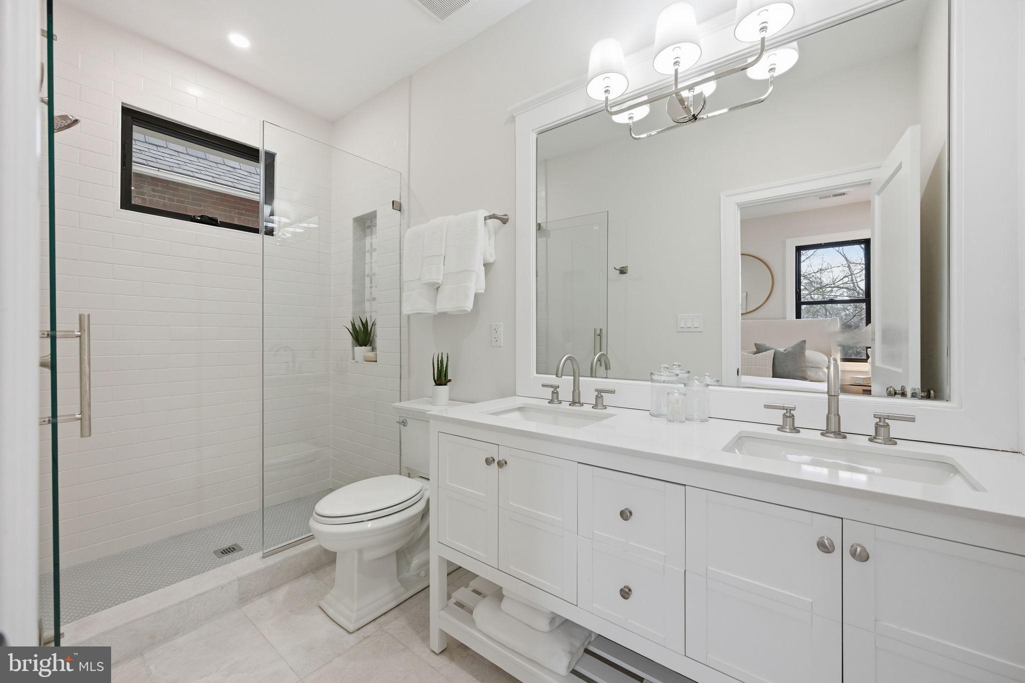 5230 CHEVY CHASE PARKWAY NW