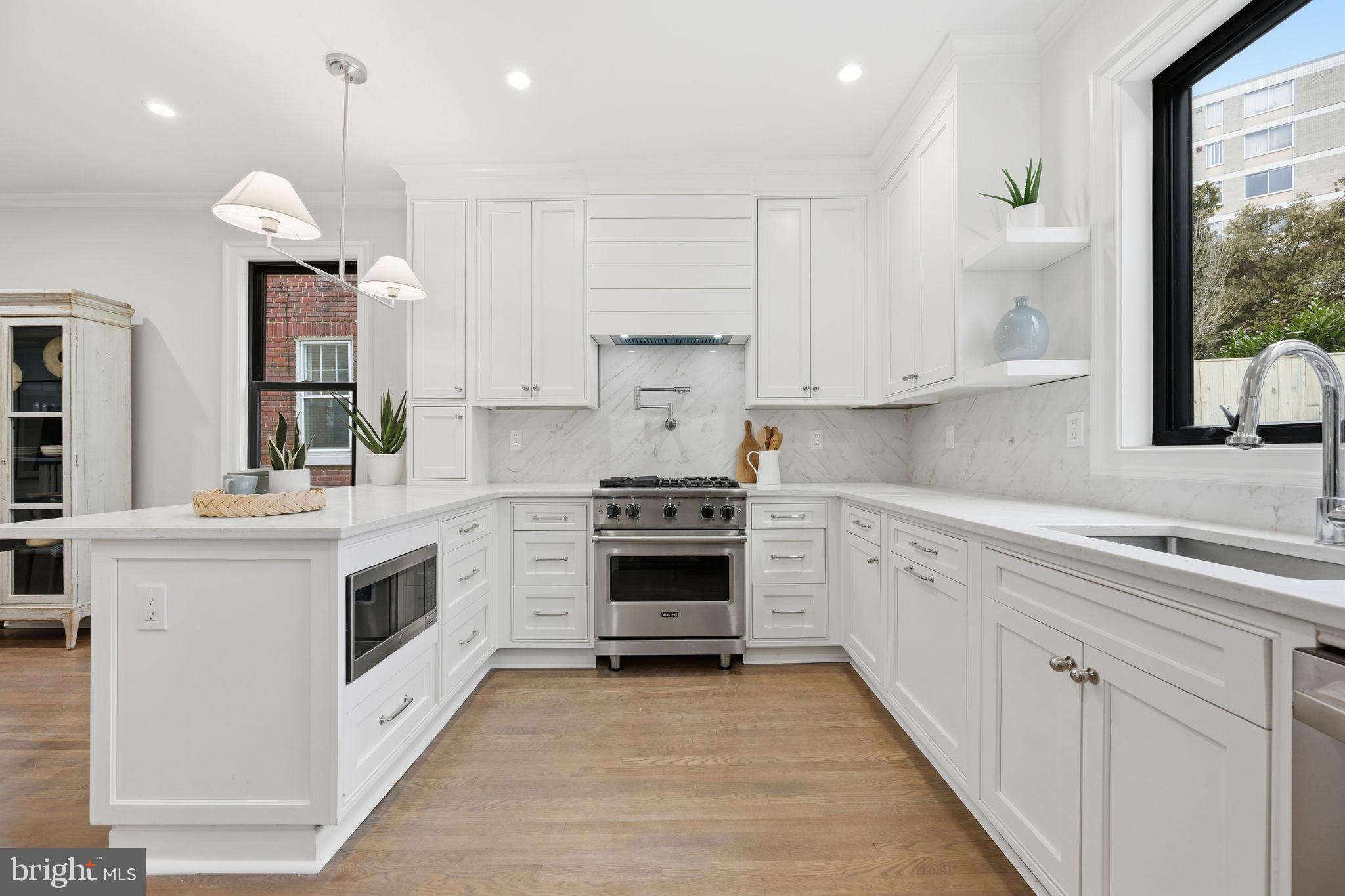 5230 CHEVY CHASE PARKWAY NW