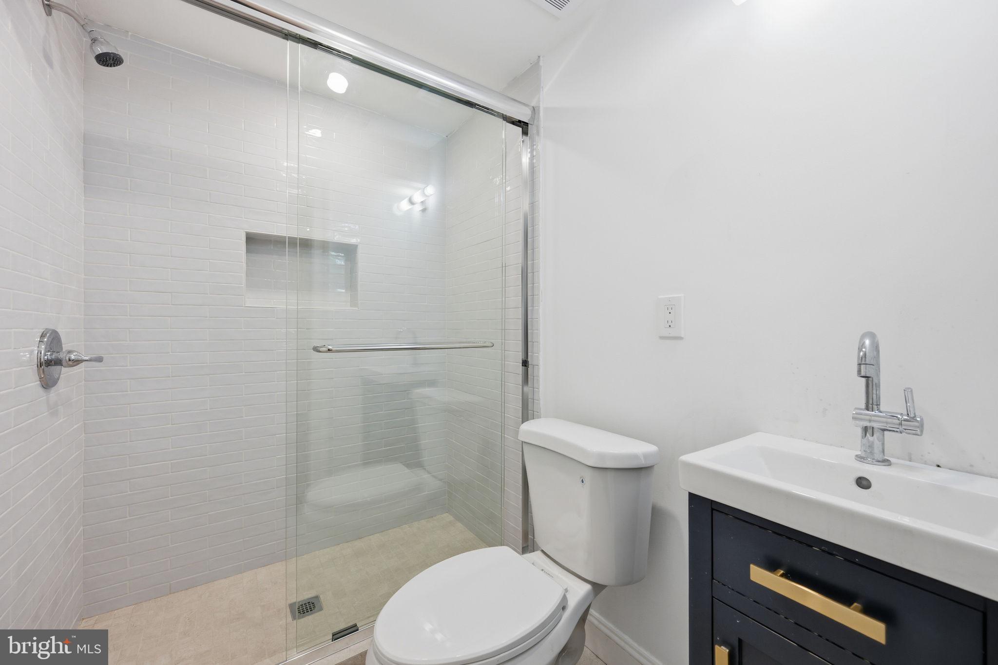 5230 CHEVY CHASE PARKWAY NW