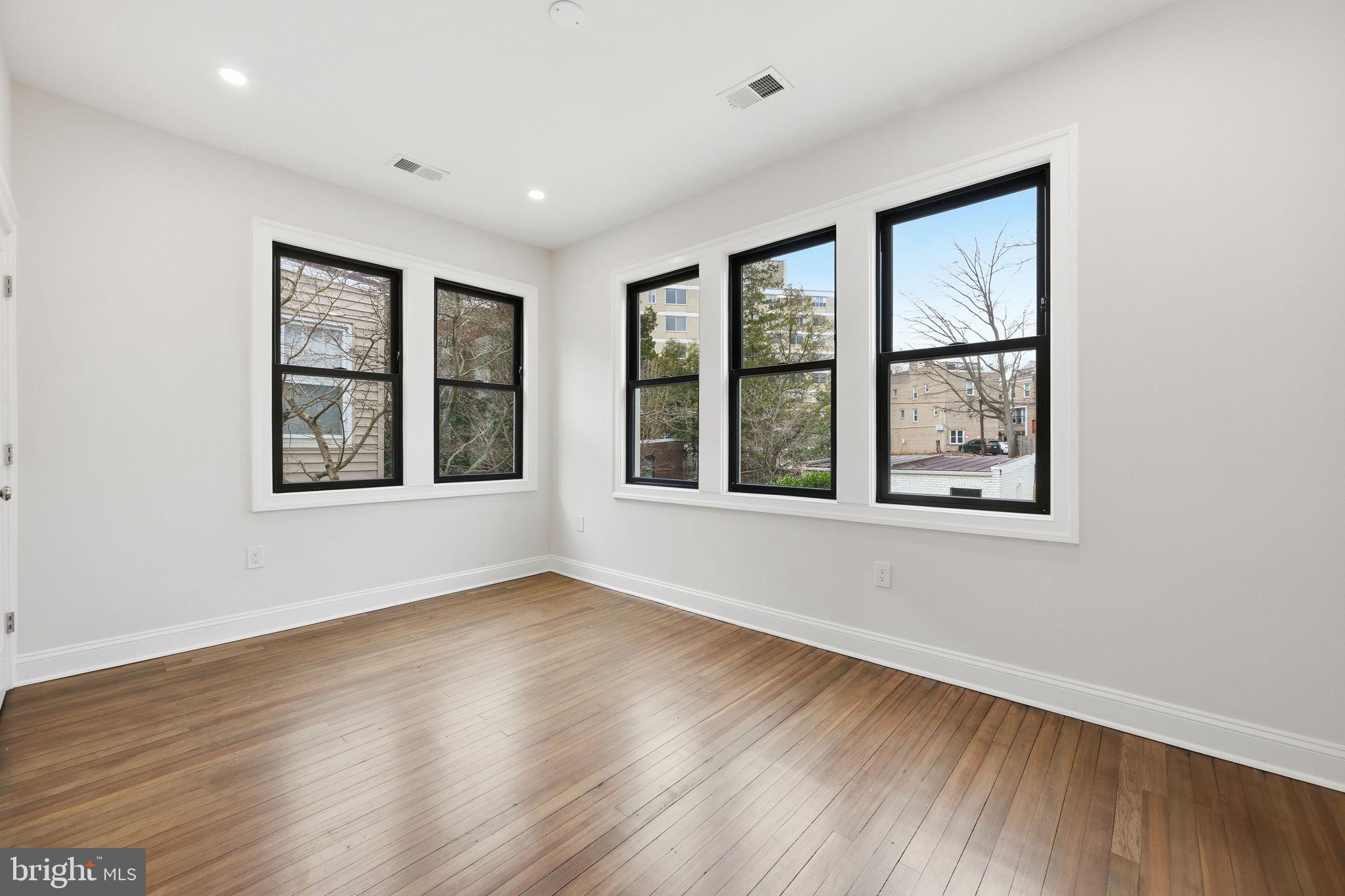 5230 CHEVY CHASE PARKWAY NW