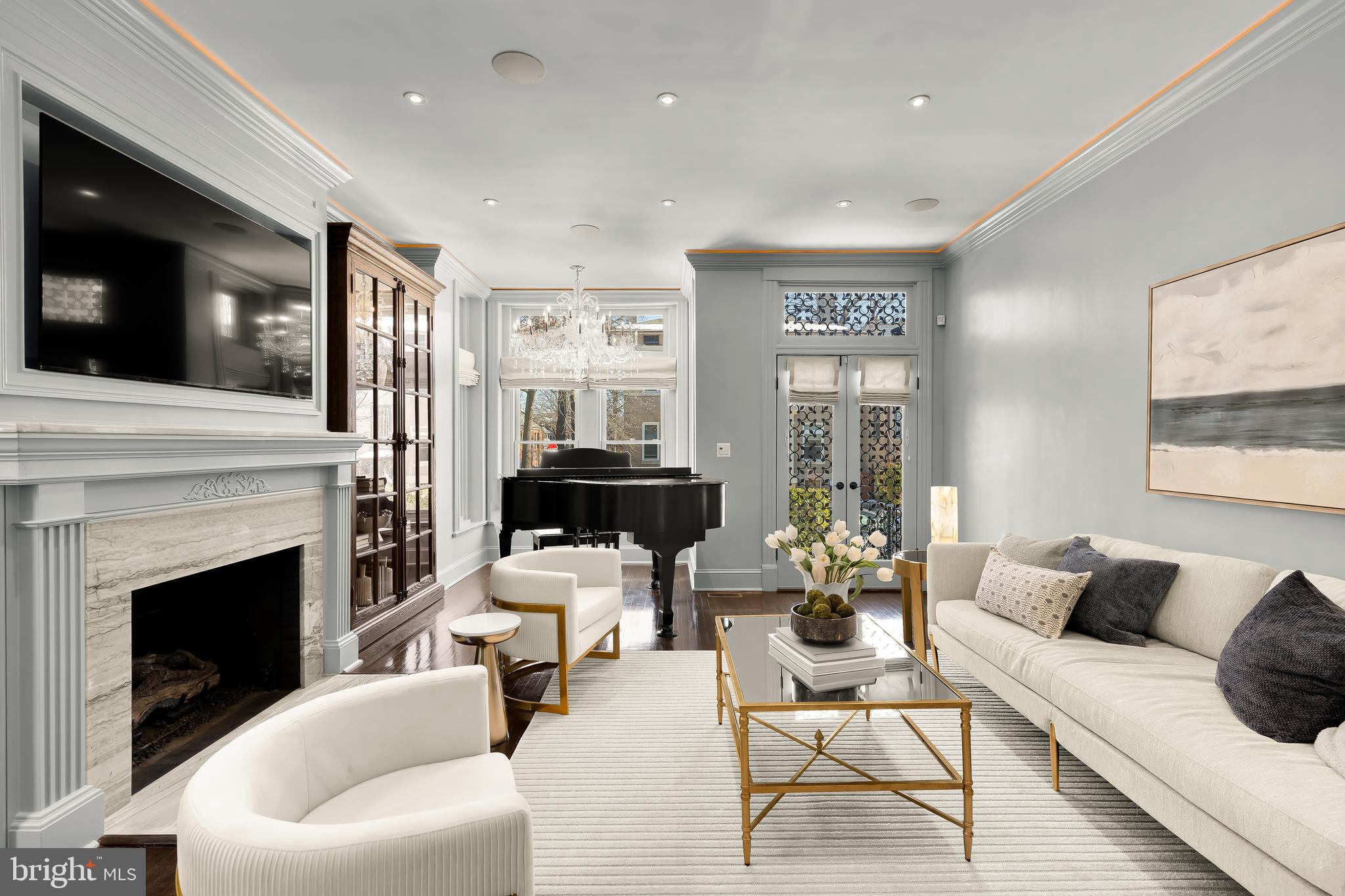 2200 DECATUR PLACE NW