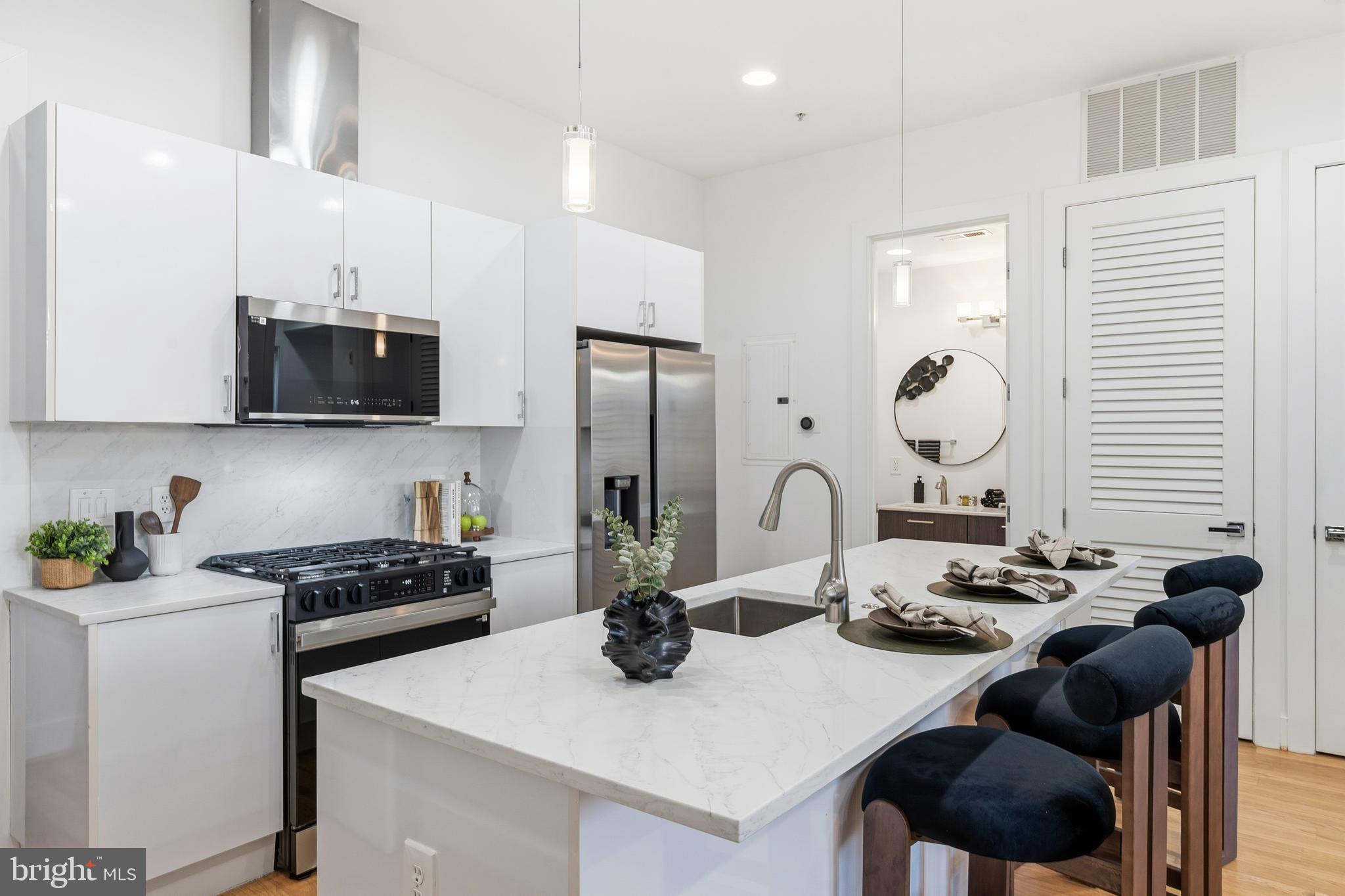 1837 KALORAMA ROAD NW F