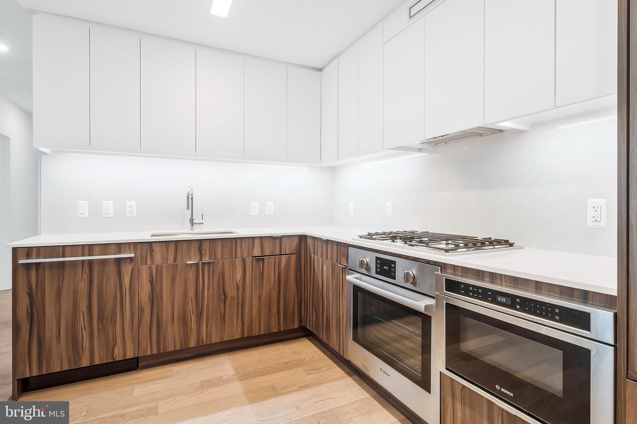 37 L STREET SE 101
