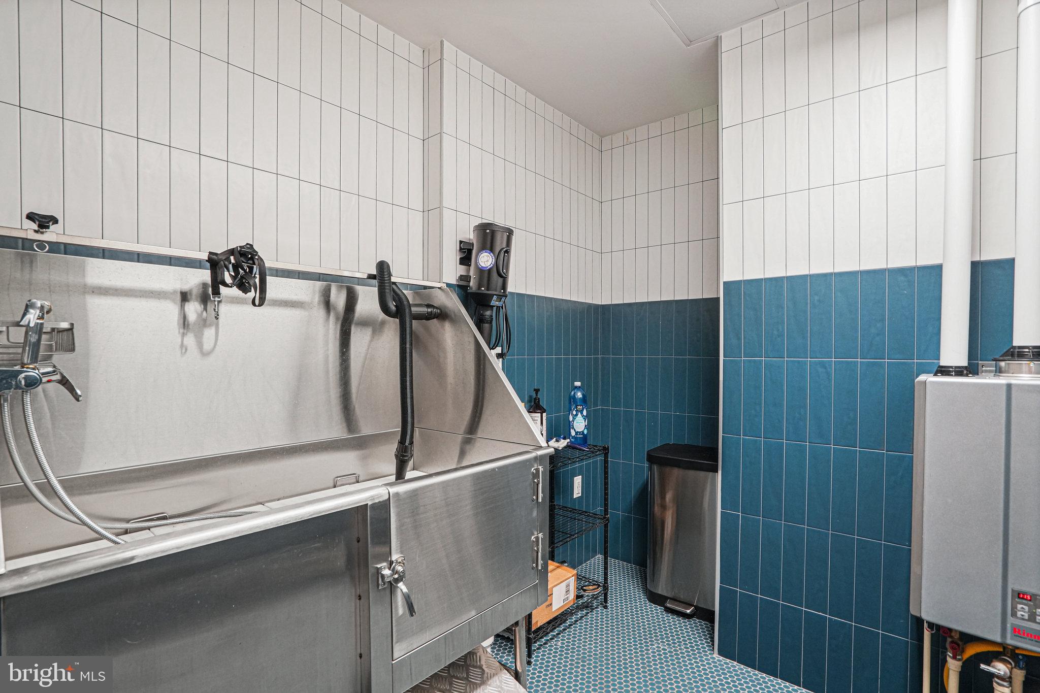 37 L STREET SE 101