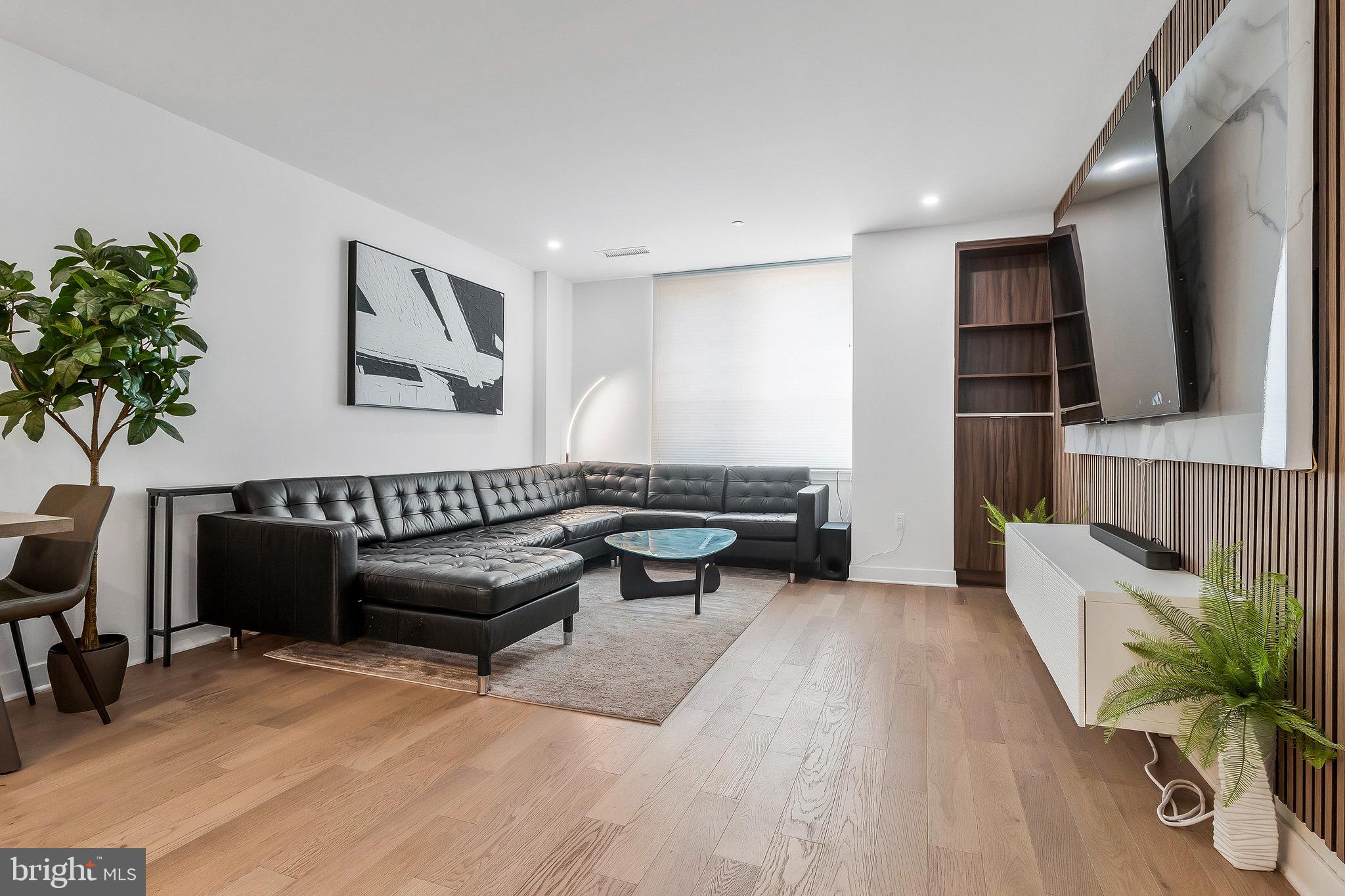 37 L STREET SE 101