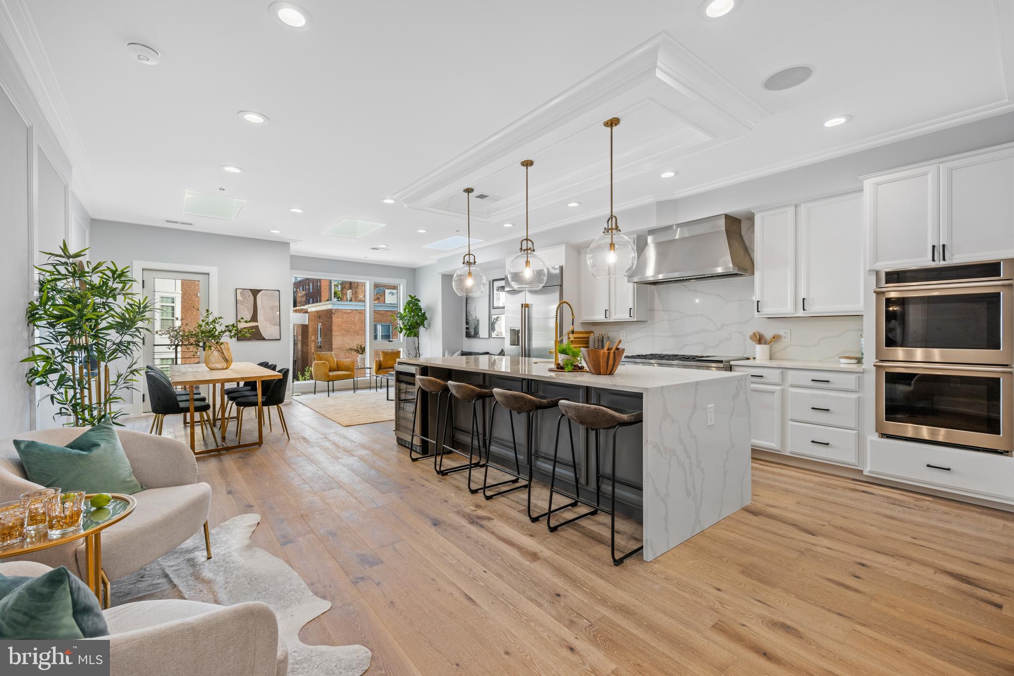 1444 BELMONT ST NW 302