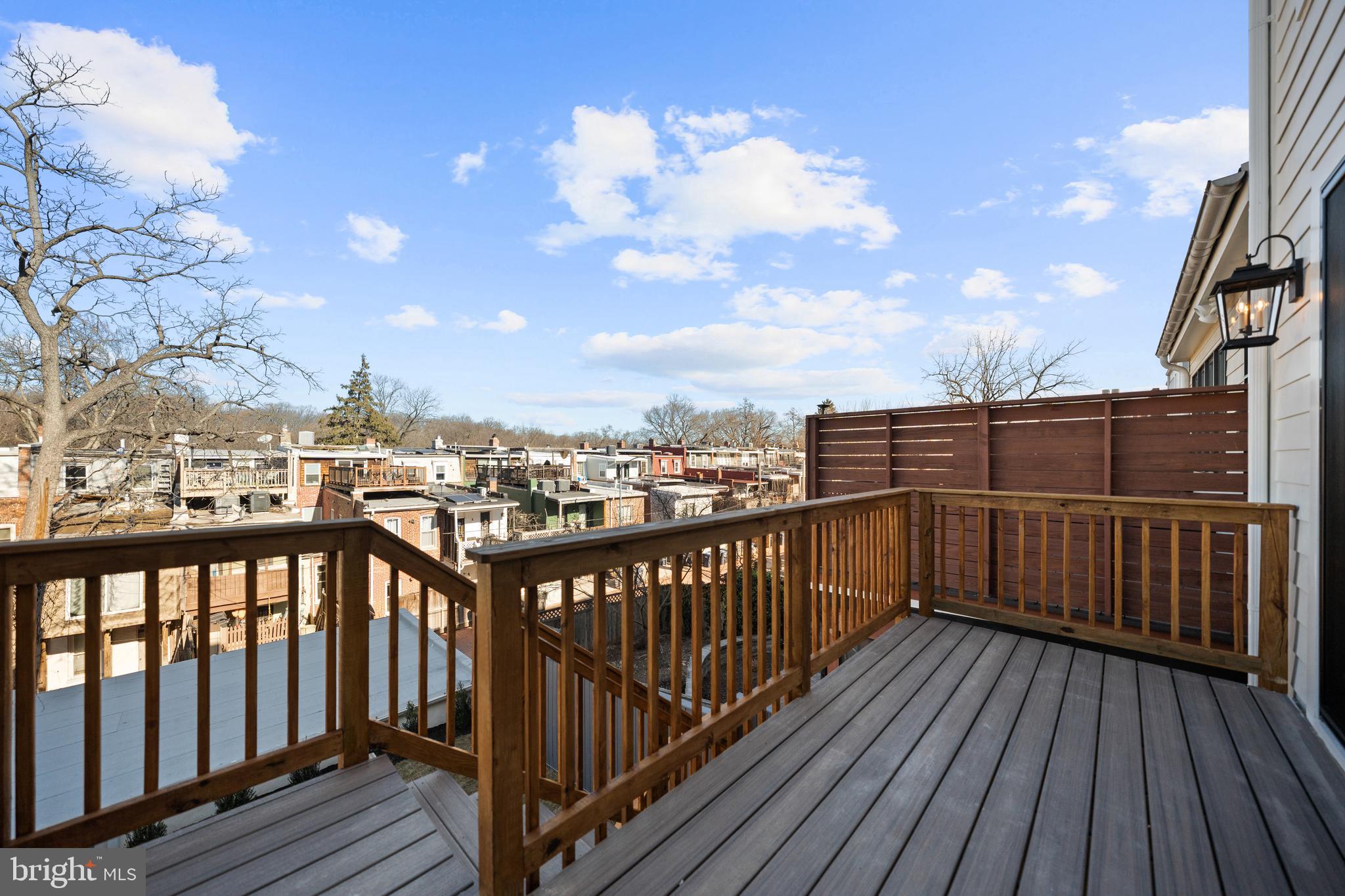 1863 NEWTON STREET NW