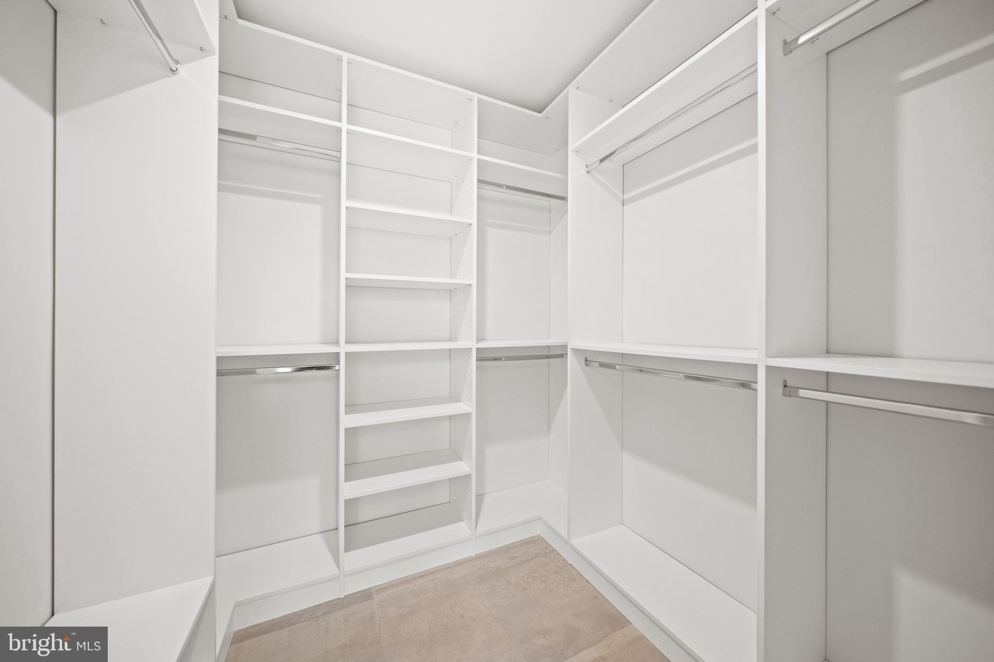 1863 NEWTON STREET NW