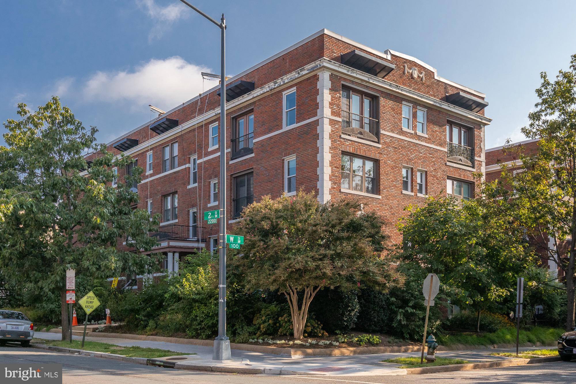 2201 2ND STREET NW 41