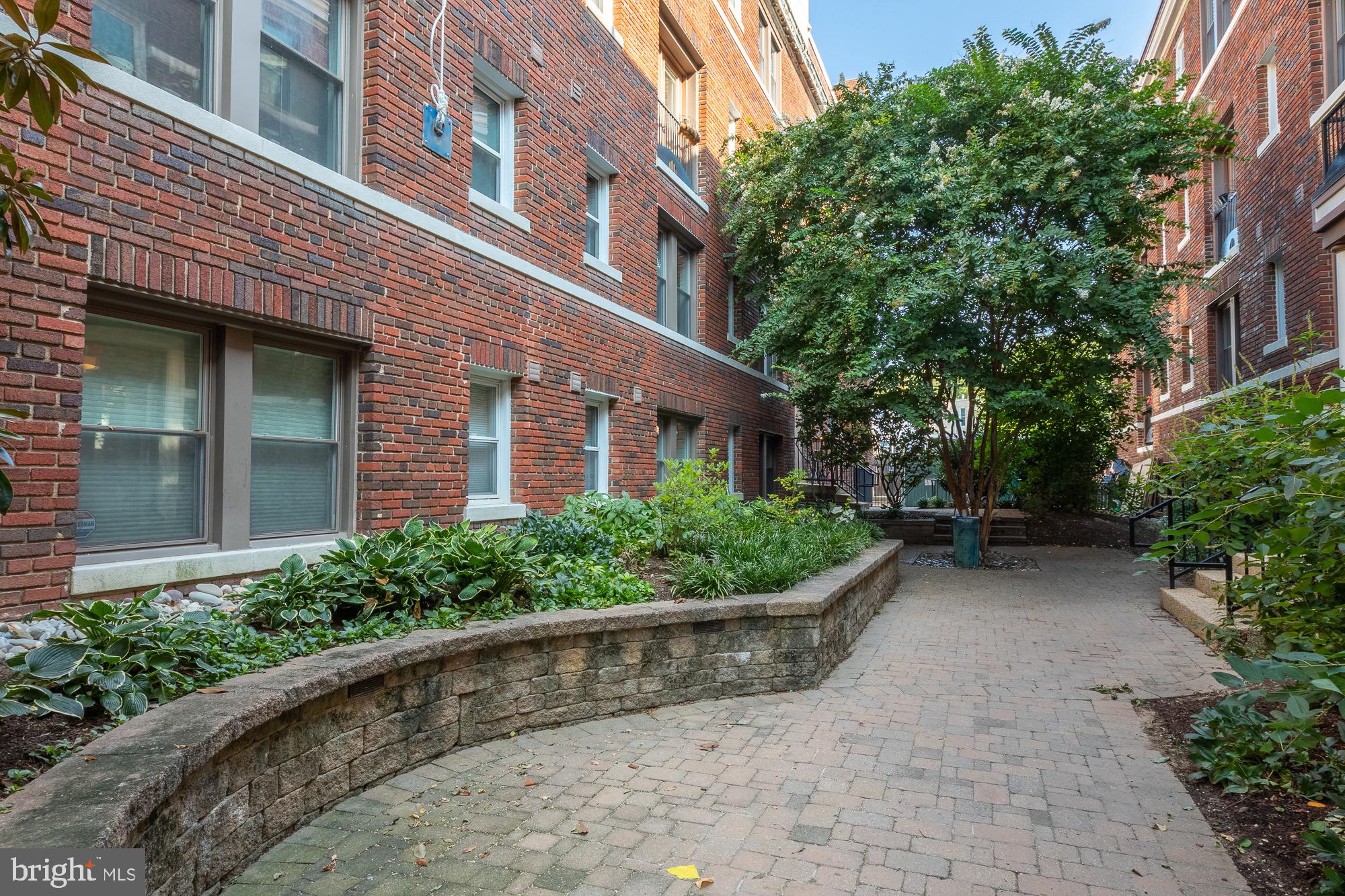 2201 2ND STREET NW 41