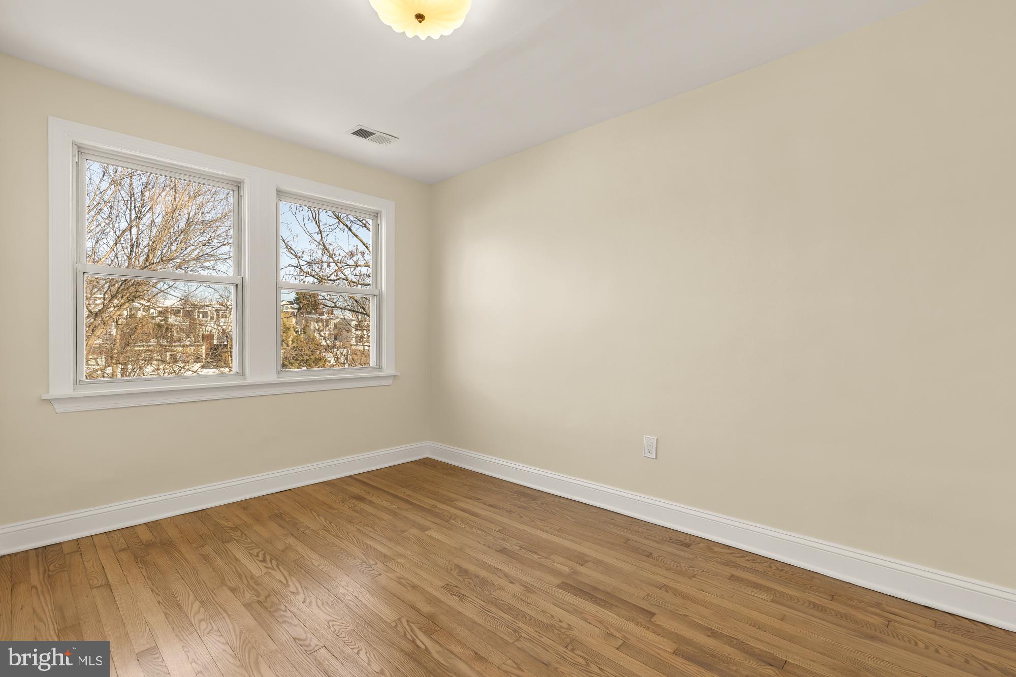 2205 OBSERVATORY PLACE NW