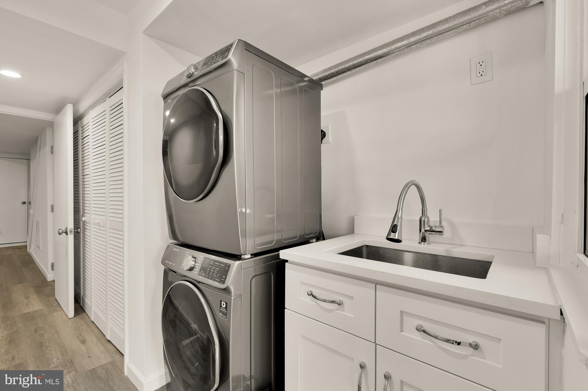 2205 OBSERVATORY PLACE NW