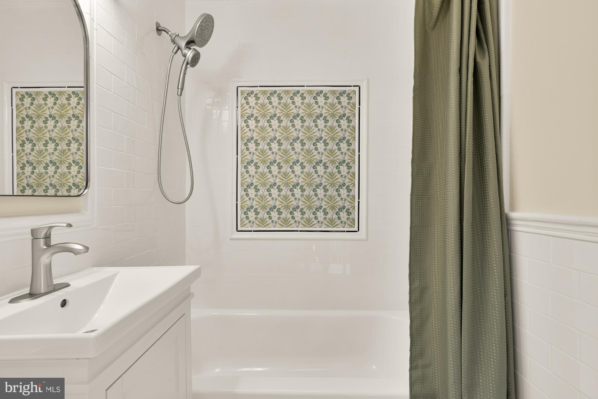 2205 OBSERVATORY PLACE NW