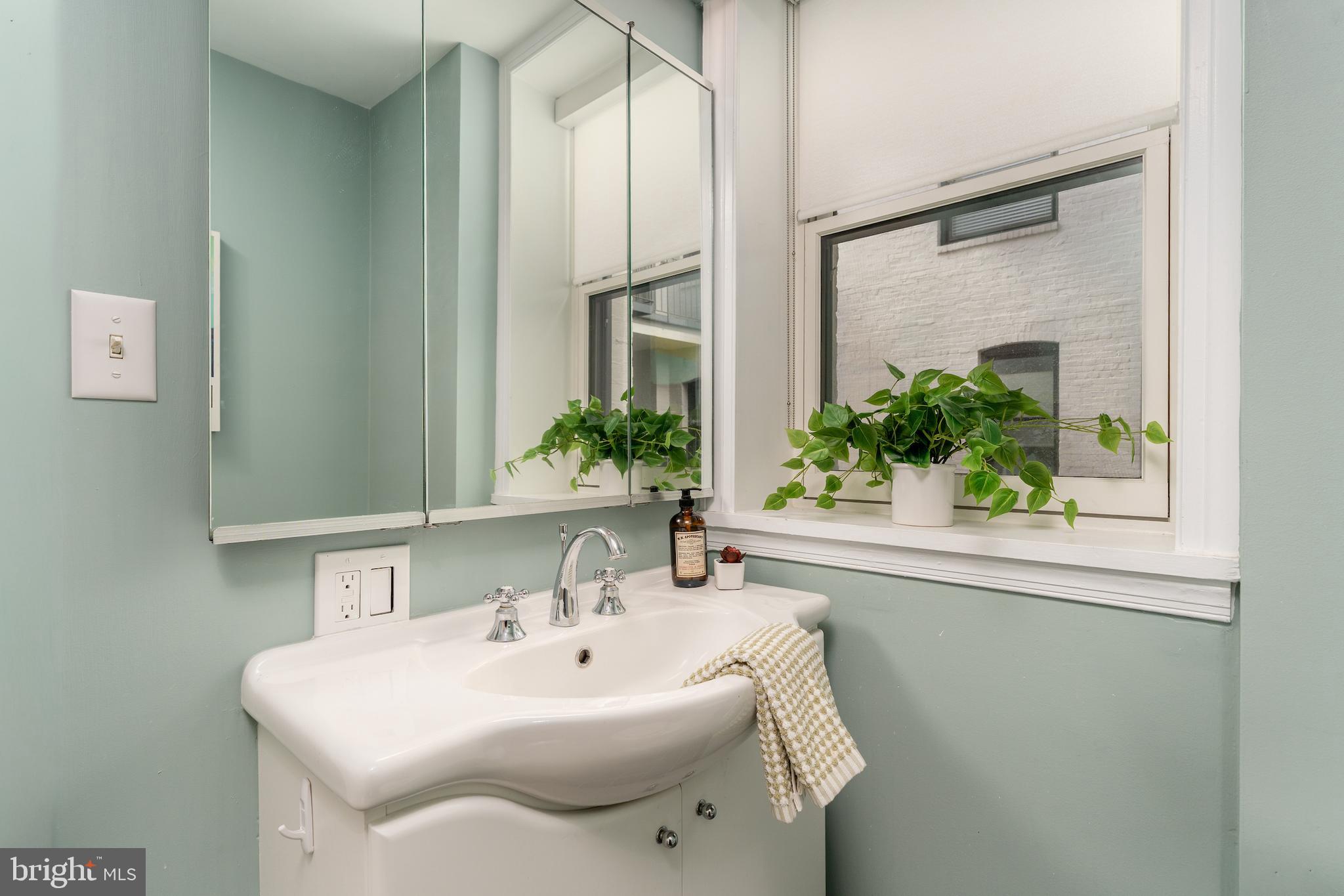 2230 CALIFORNIA STREET NW 3BE