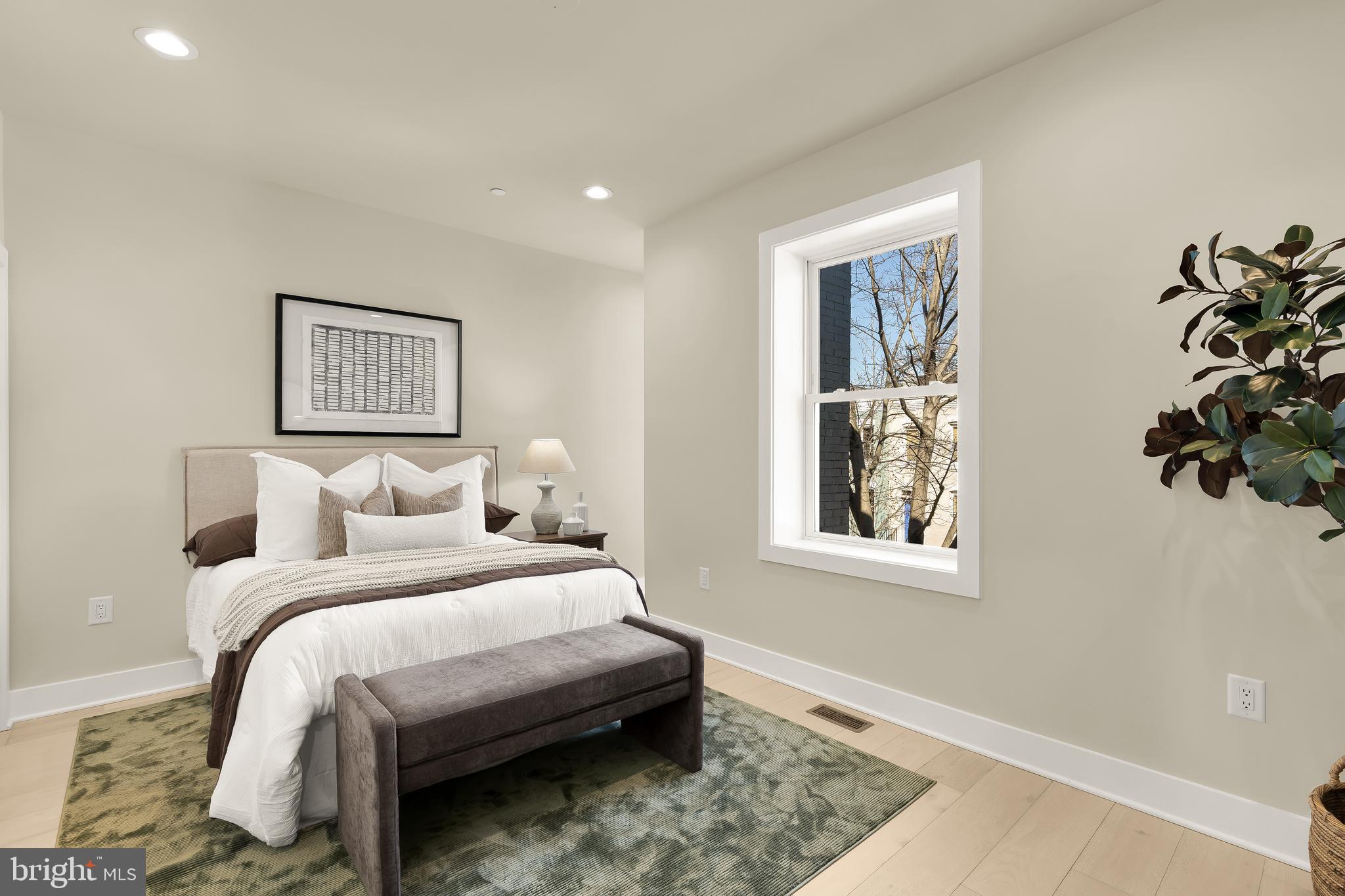 422 WARNER STREET NW