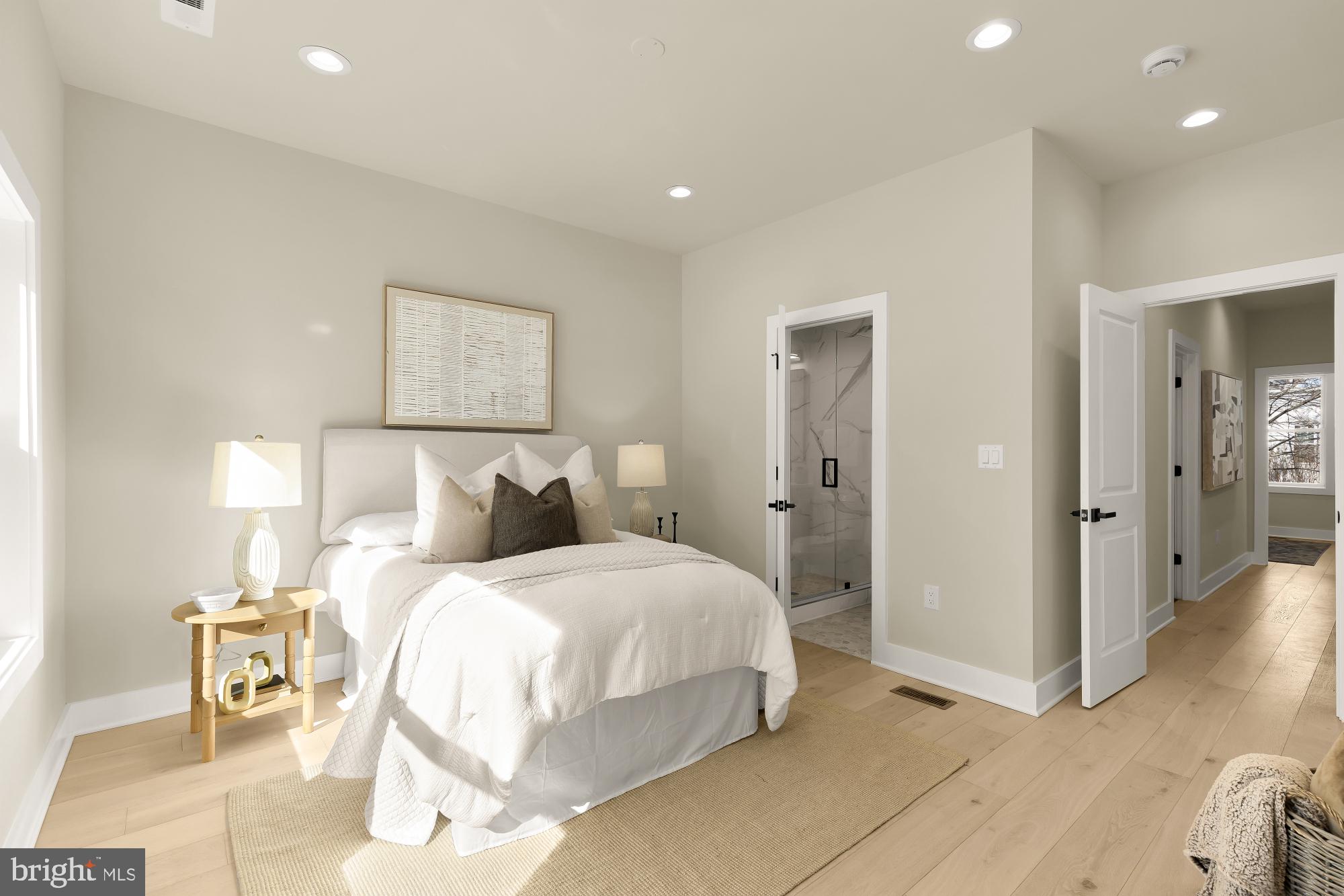 422 WARNER STREET NW