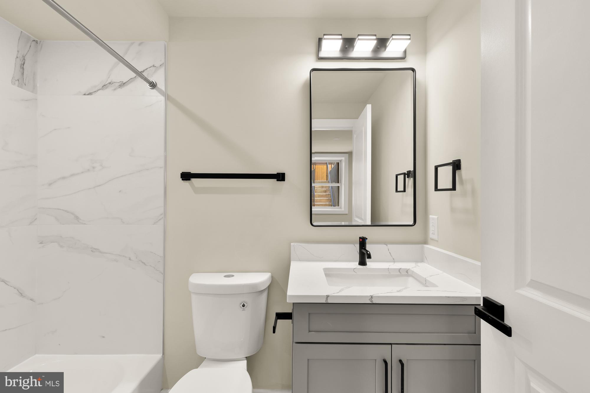 422 WARNER STREET NW