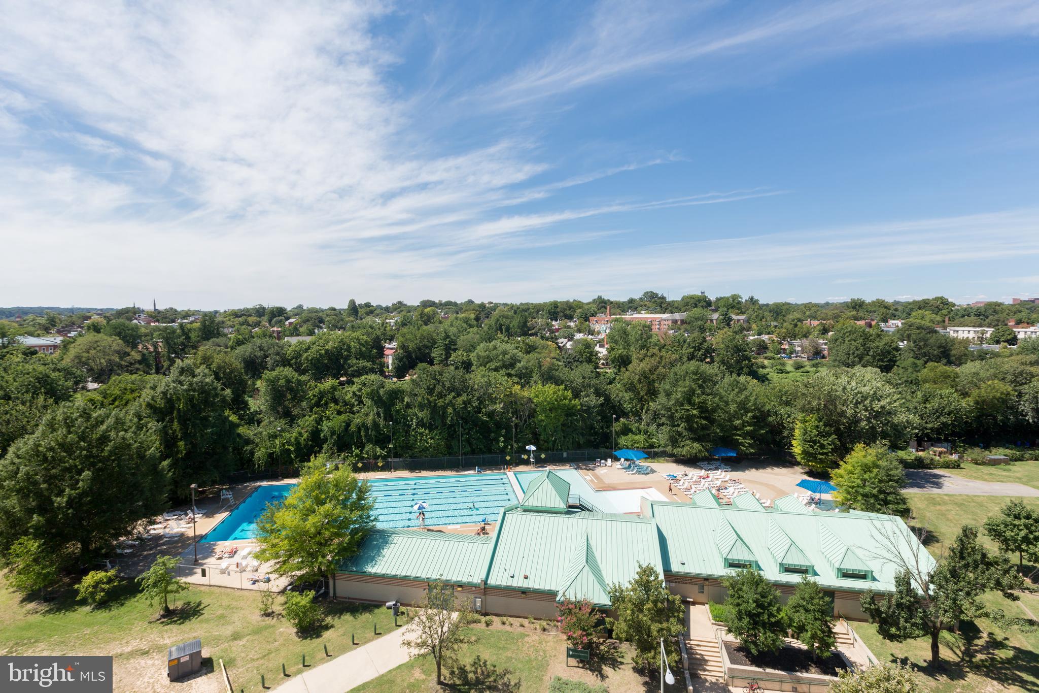 1275 25TH STREET NW 800