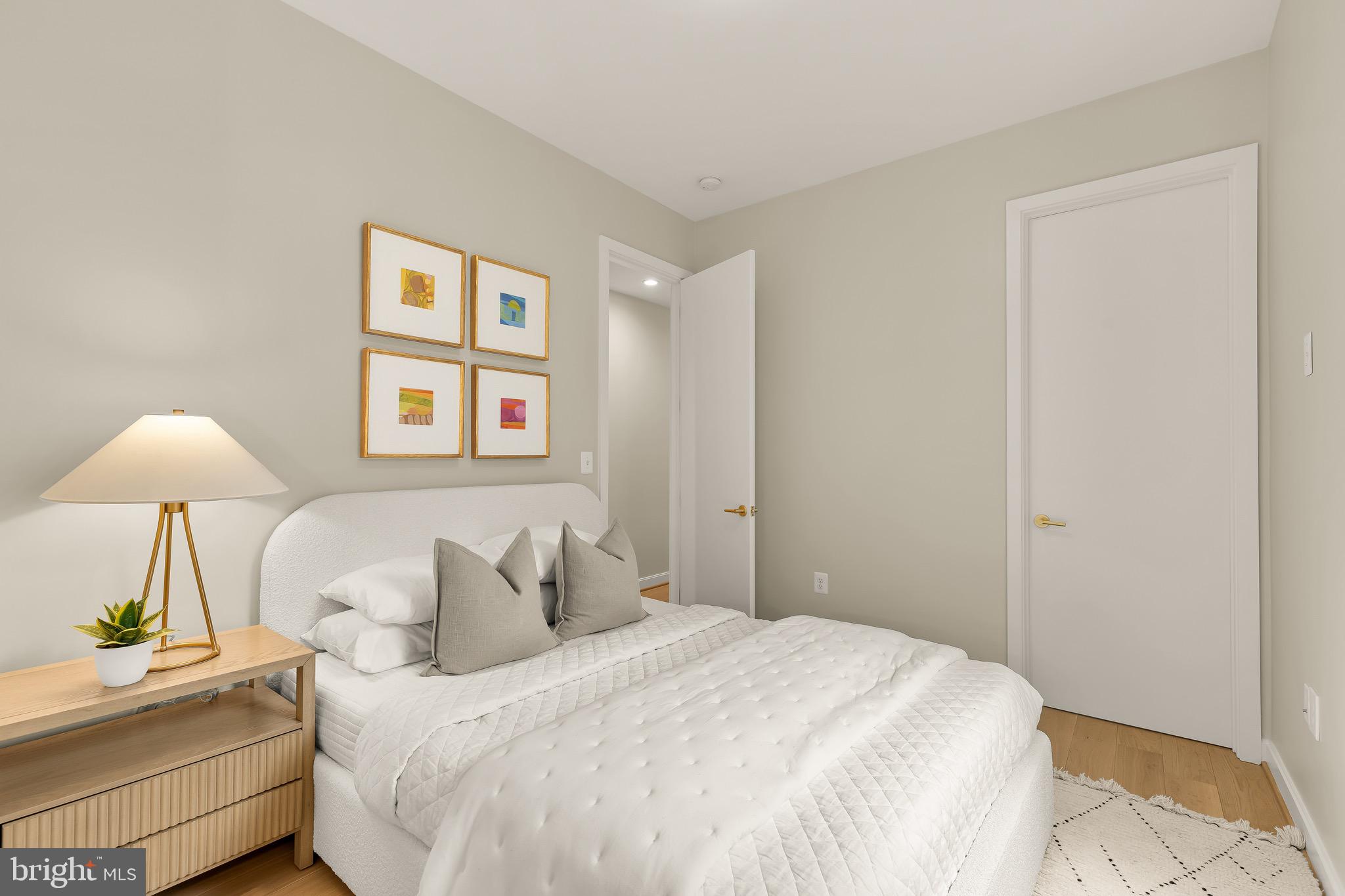 1402 12TH STREET NW 10