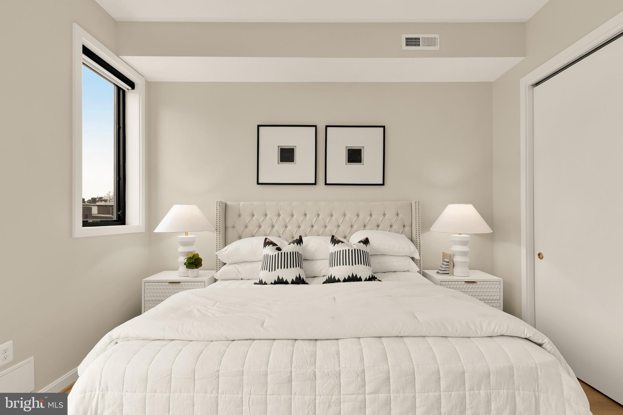 1402 12TH STREET NW 10