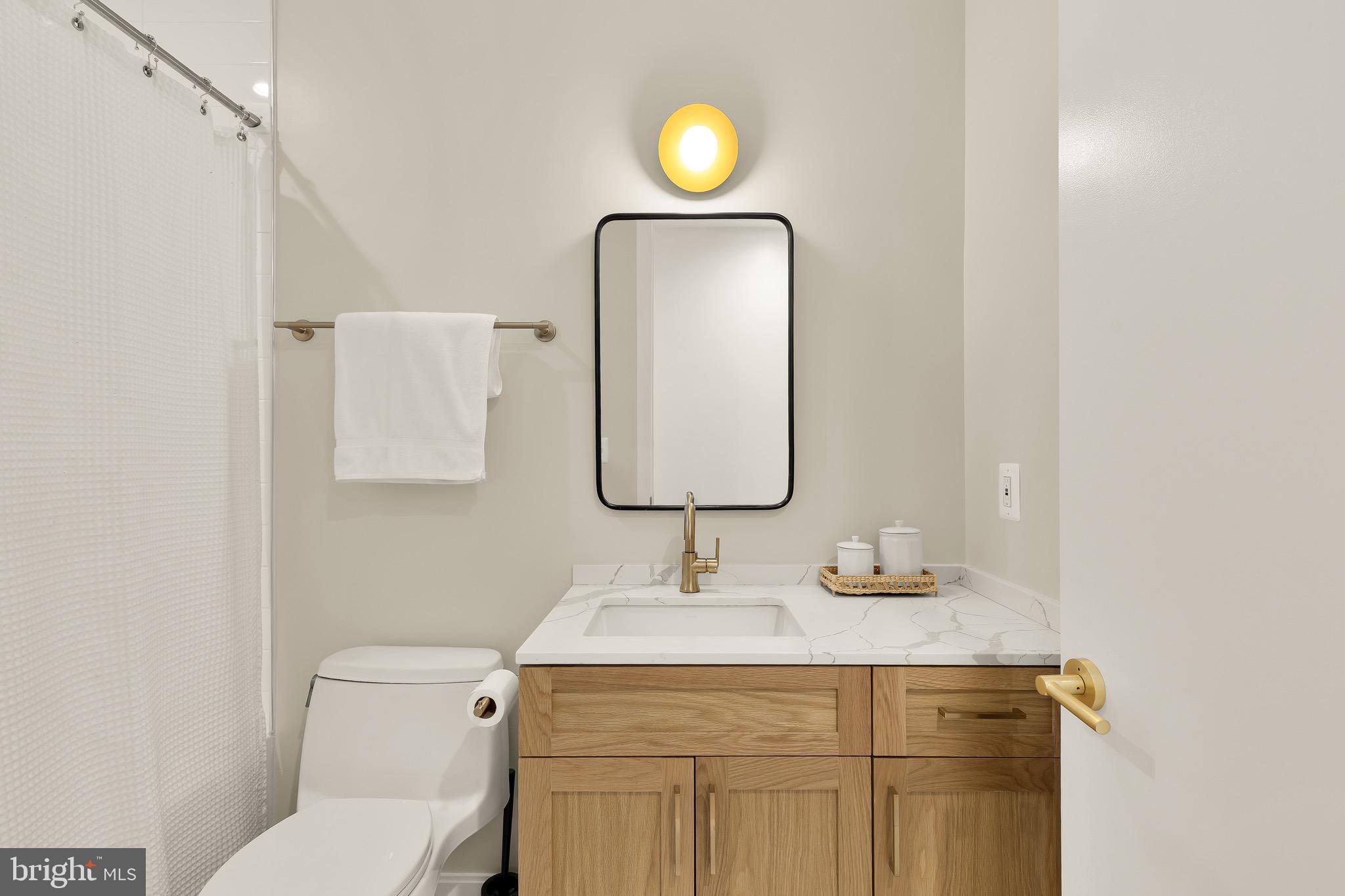 1402 12TH STREET NW 10