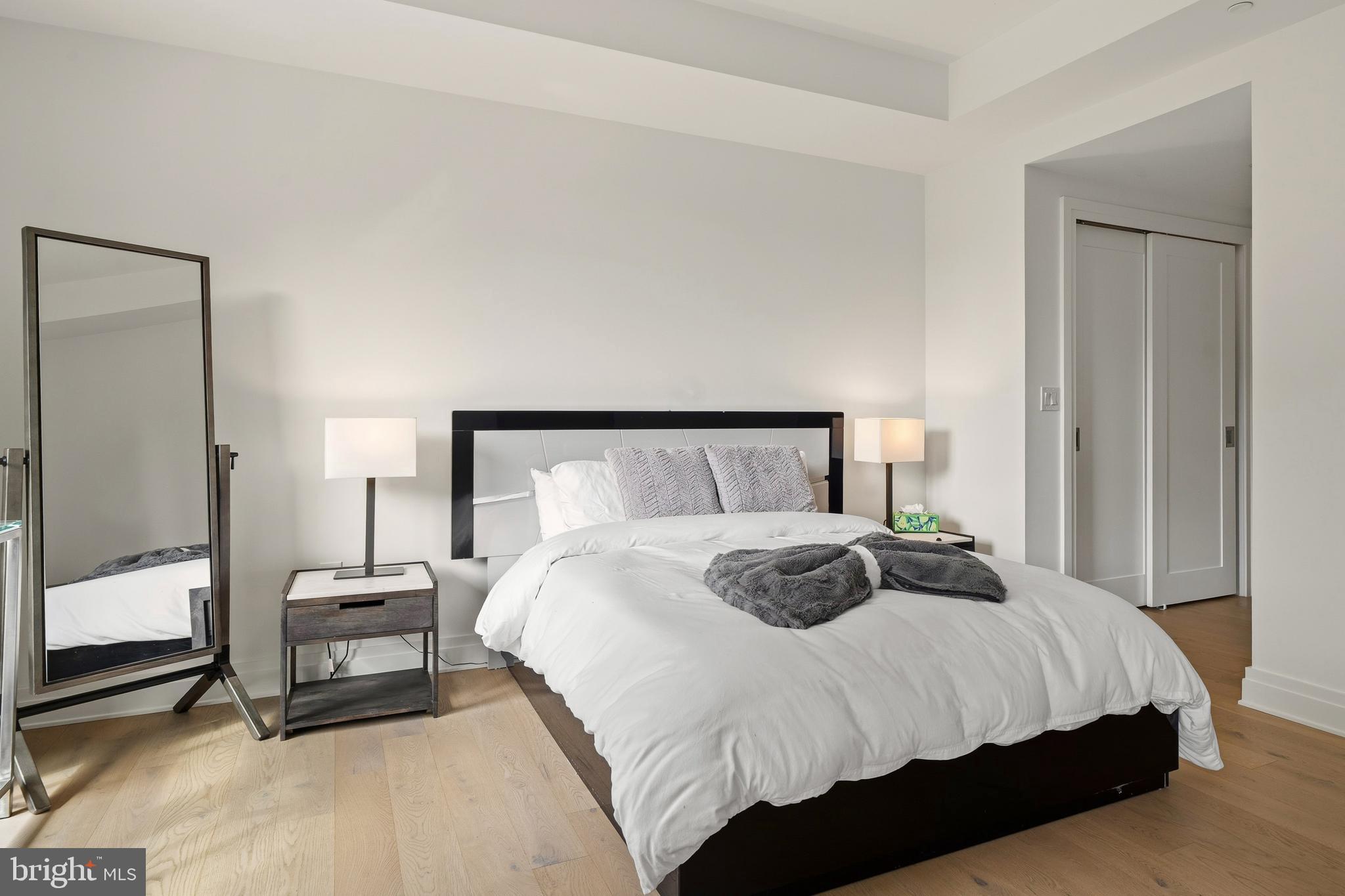 2501 M STREET NW 306