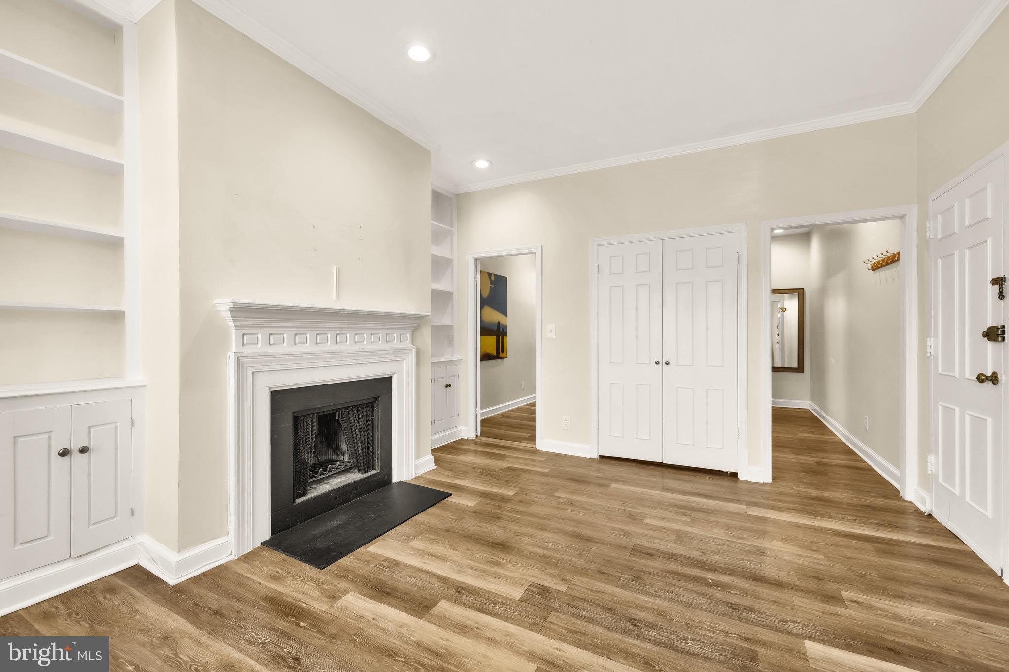 323 MARYLAND AVENUE NE